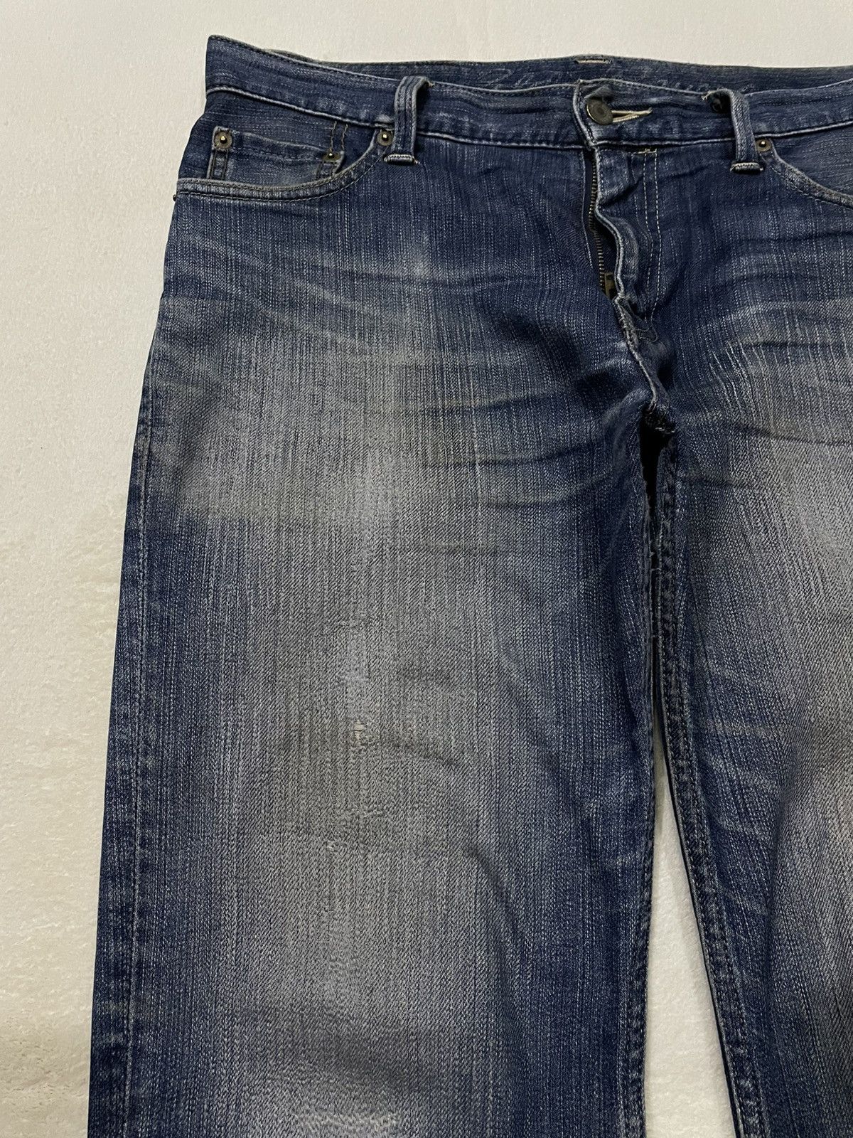 Eddie Bauer Vintage Eddie Bauer Straight Cut Distress Ripped Dark Blue Size US 33 - 6 Thumbnail