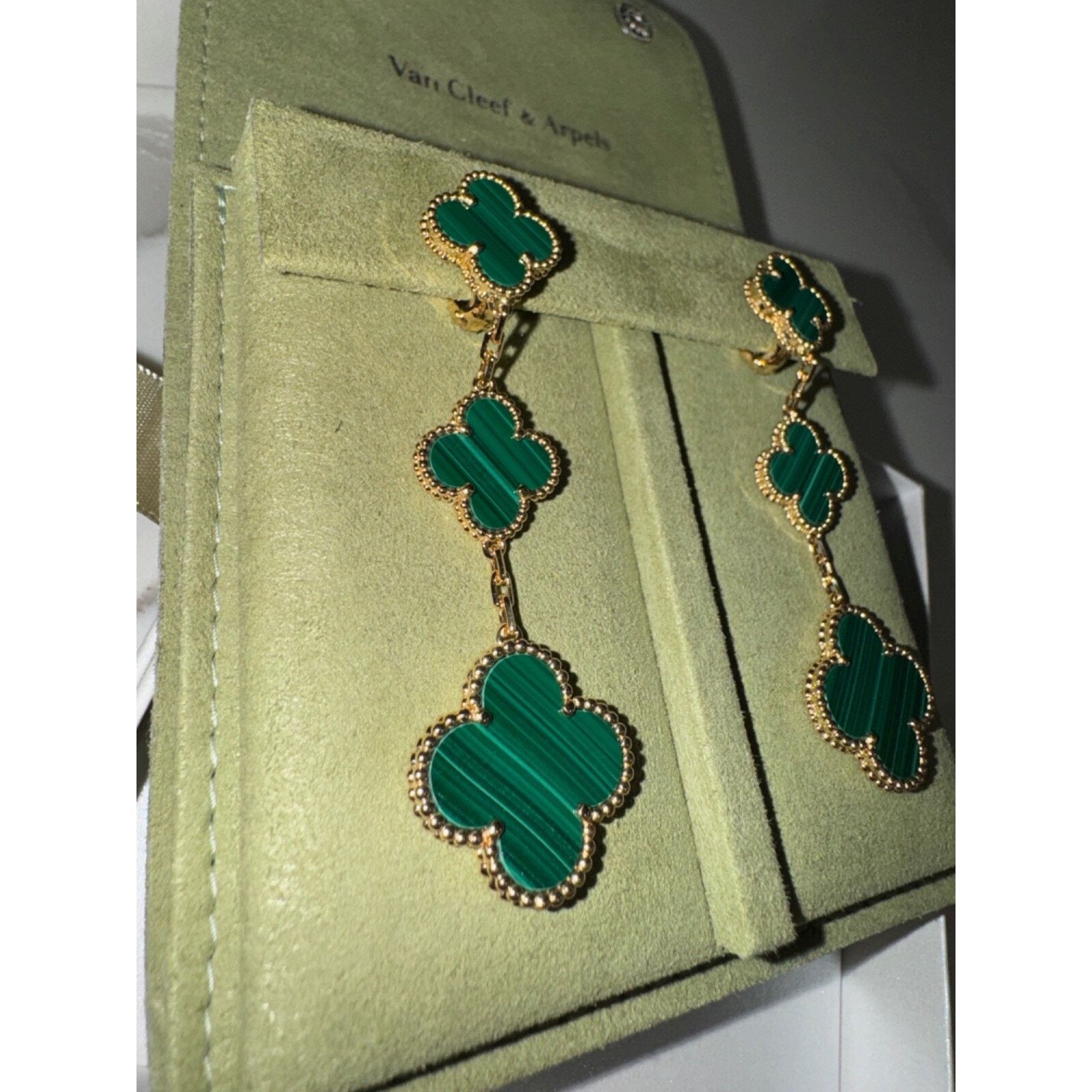 Van Cleef & Arpels Van Cleef Alhambra Earrings 3 Motifs Malachite Green Gold Size ONE SIZE - 11 Thumbnail