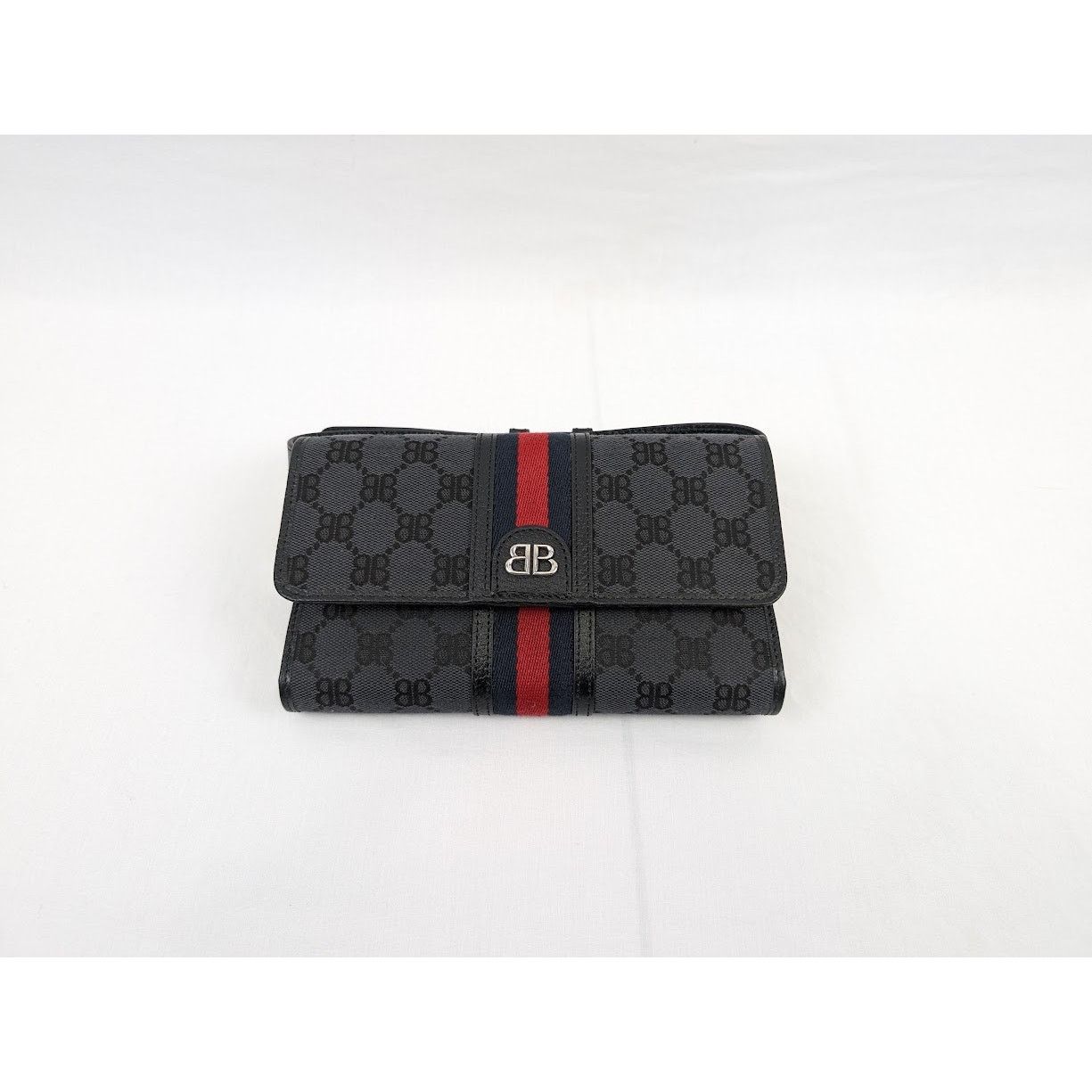 o1rshd1 Size: OS / Canvas Jacquard Mini Bag in Black