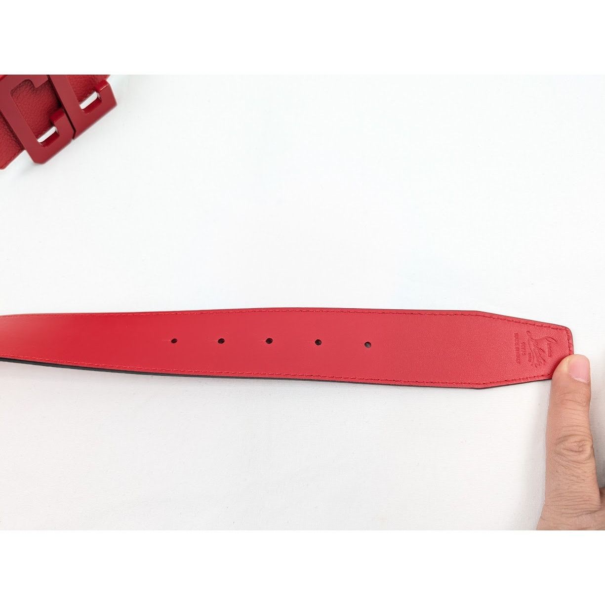 Christian Louboutin o1rshd1 Size: 90 / Calf Happy Rui CL Logo Belt in Loubi Size 34 - 11 Thumbnail