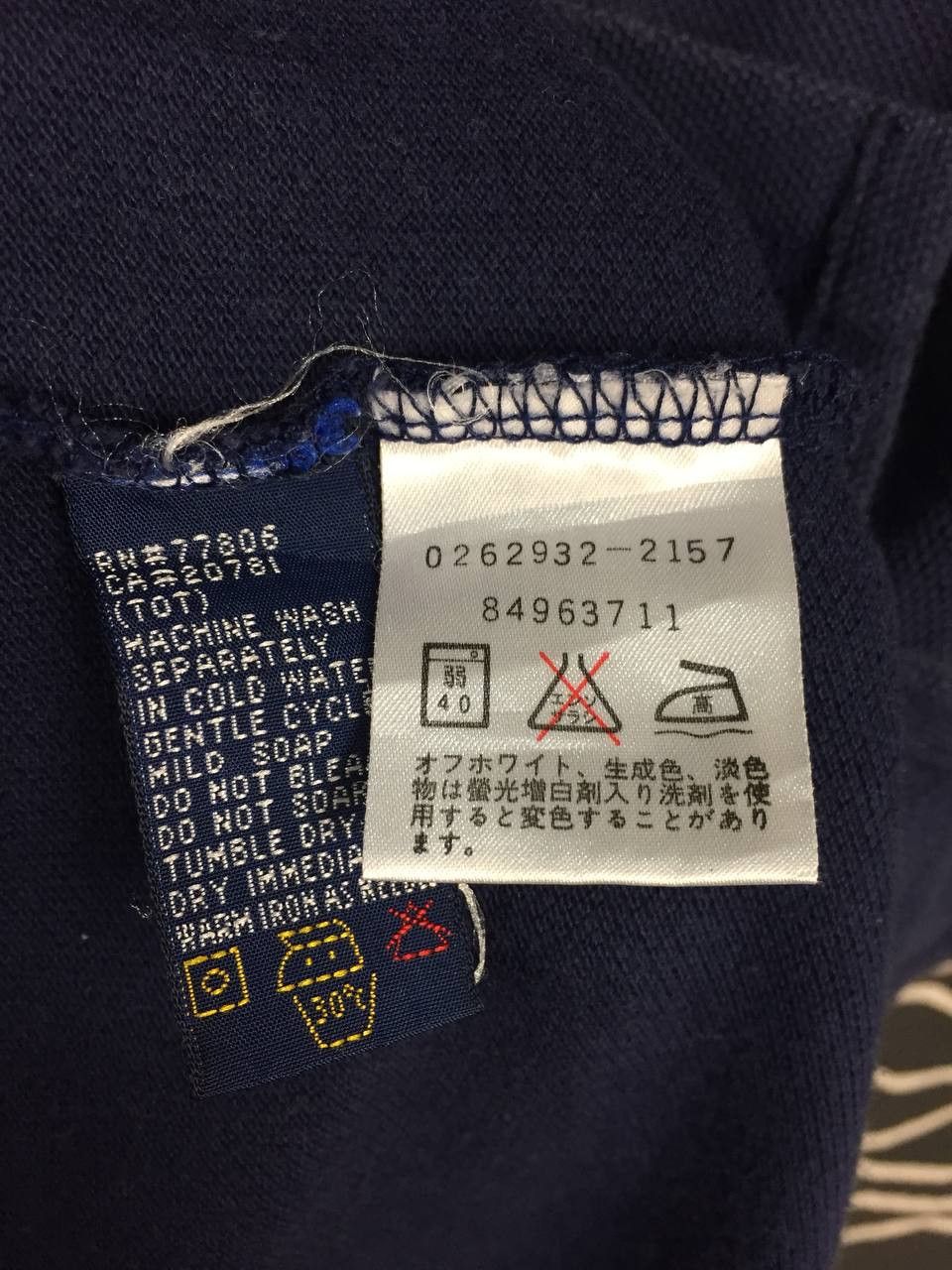 Tommy Hilfiger × Vintage Tommy Hilfiger Small Logo Casual Polo Tee Size US M / EU 48-50 / 2 - 9 Thumbnail