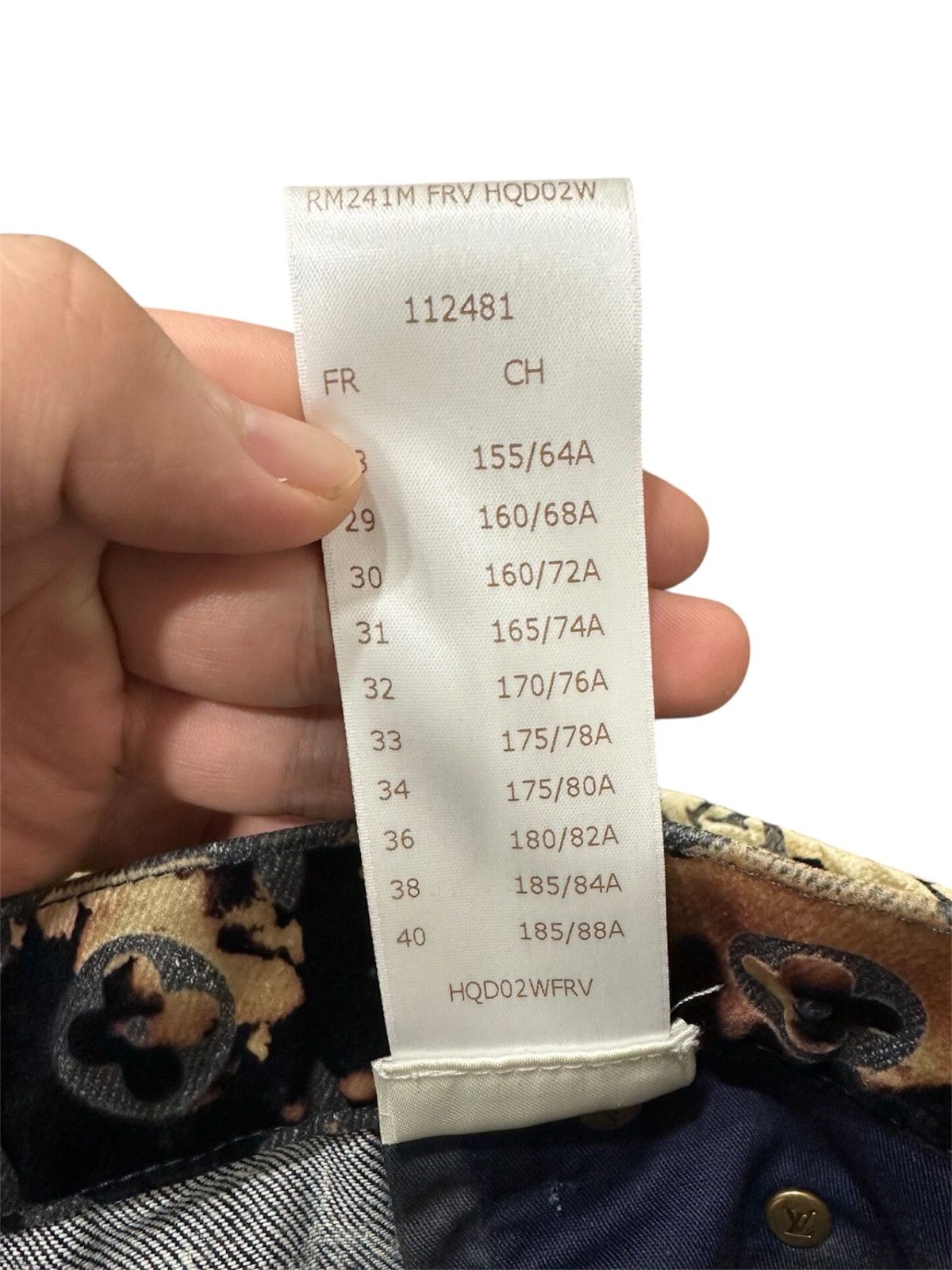 Louis Vuitton Louis Vuitton 34 Faded Fire Bleached Monogram Cloud Jeans Size US 34 / EU 50 - 9 Thumbnail