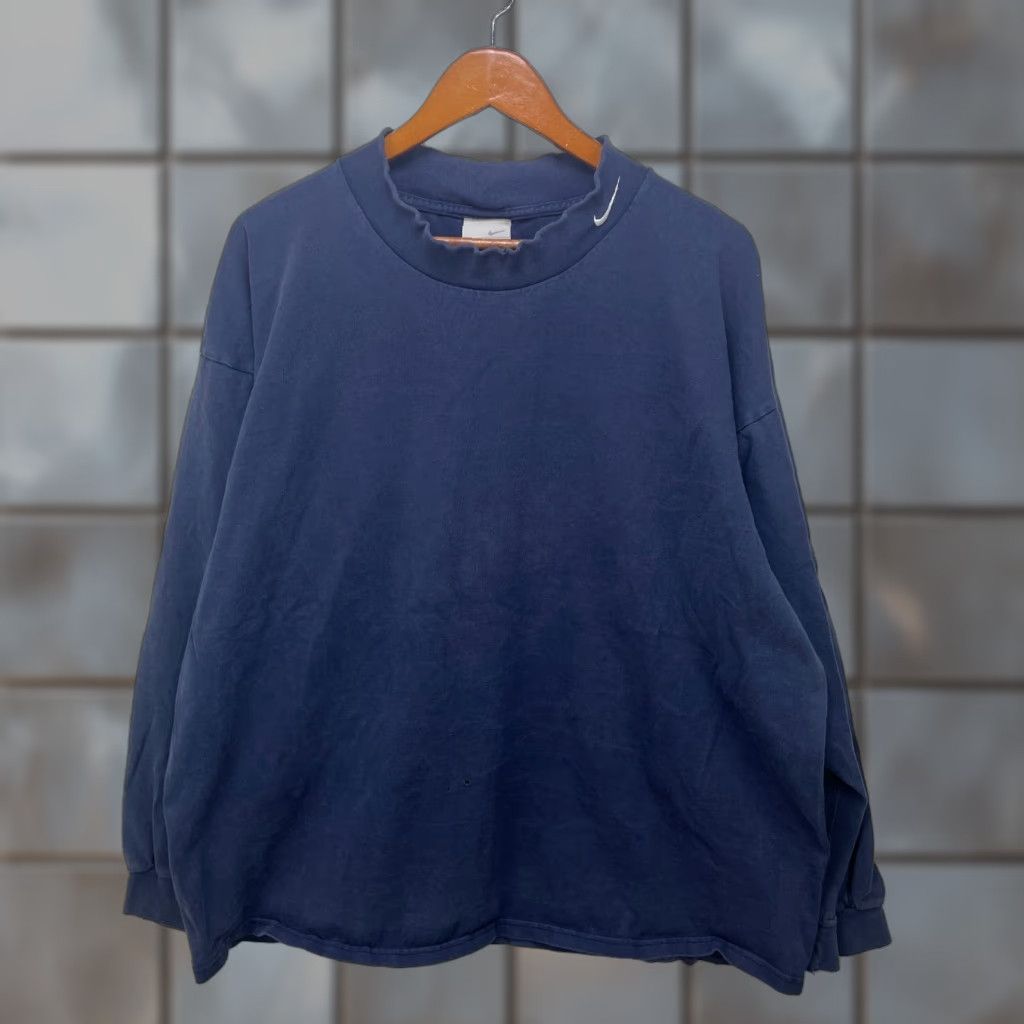 Nike VINTAGE Nike Swoosh Mock Neck Long Sleeve Shirt 2XL Men Blue Nike Swoosh Shirt 2XL Mens Long Sleeve vintage blue 90s? Size US XXL / EU 58 / 5 - 1 Thumbnail