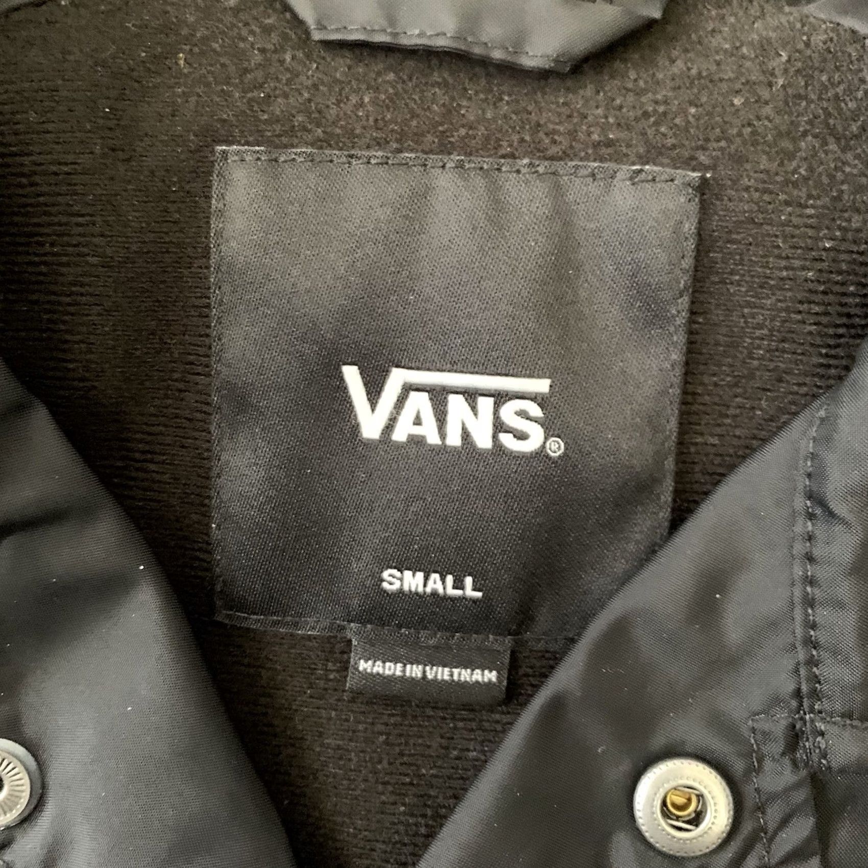 Vans VANS Logo Windbreaker Jacket Mens Small Black Lightweight Nylon Snap Button Size US S / EU 44-46 / 1 - 2 Thumbnail