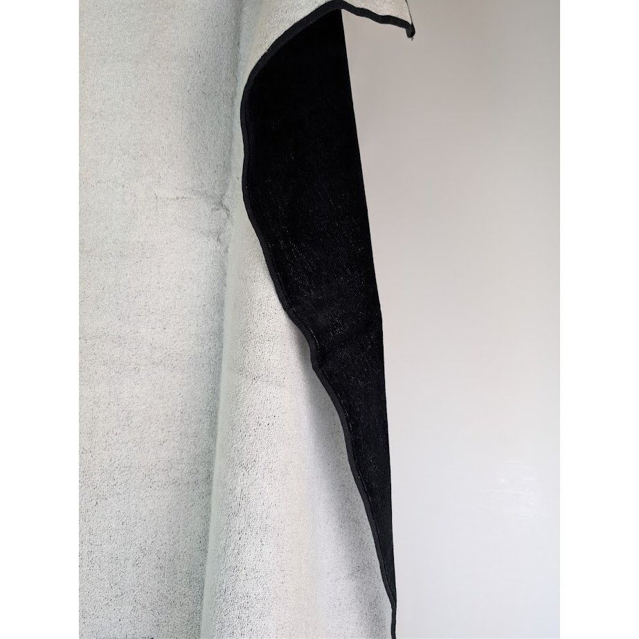 Amiri o1rshd1 Q:5 / Size: OS / Small Logo Towel in Black/White Size ONE SIZE - 14 Thumbnail