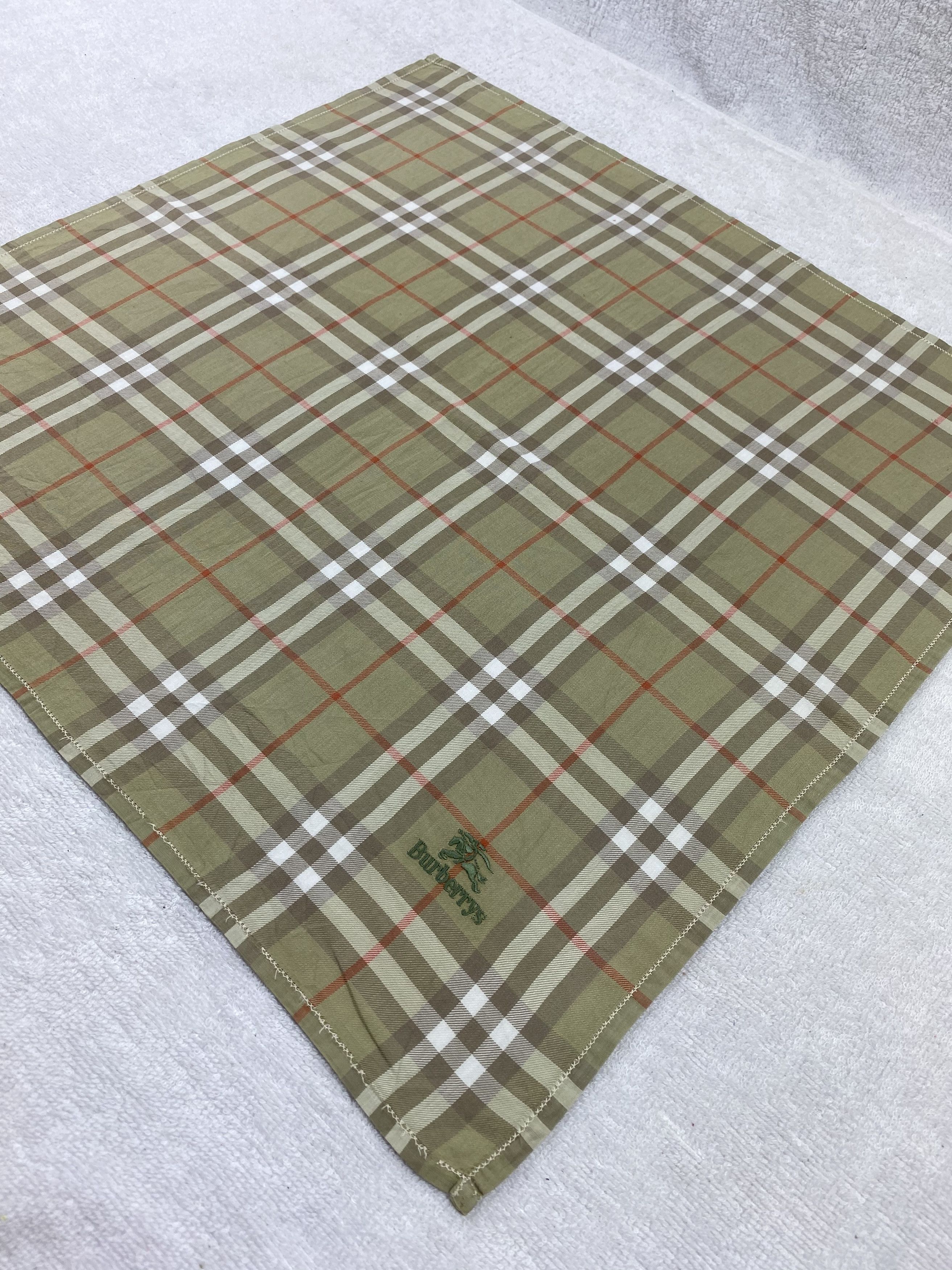 Burberry Burberry Handkerchief / Bandana / Neckerchief Size ONE SIZE - 4 Thumbnail