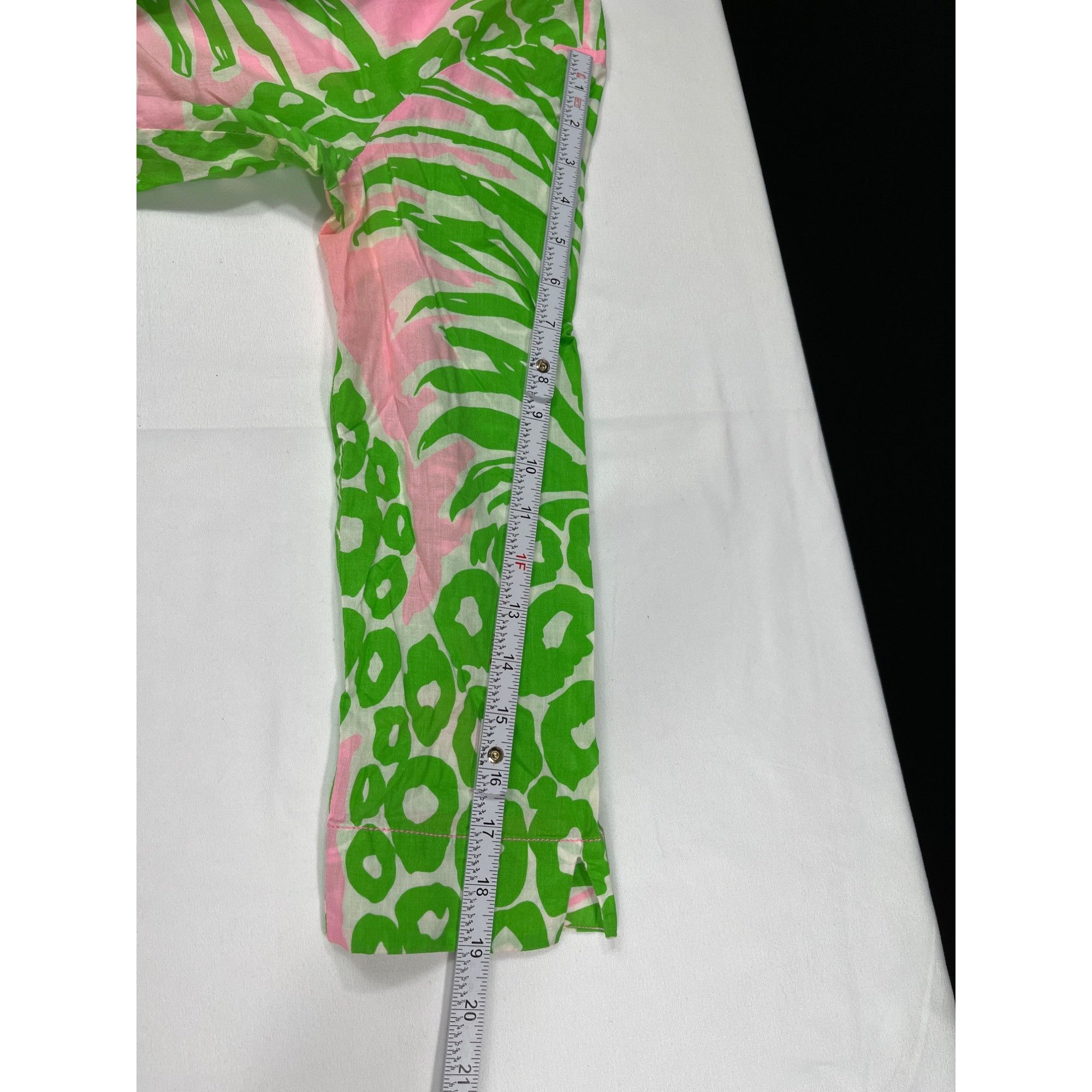 Lilly Pulitzer Lilly Pulitzer SKU 7934 Womens Pink Green Pineapple Print C Size S / US 4 / IT 40 - 7 Thumbnail