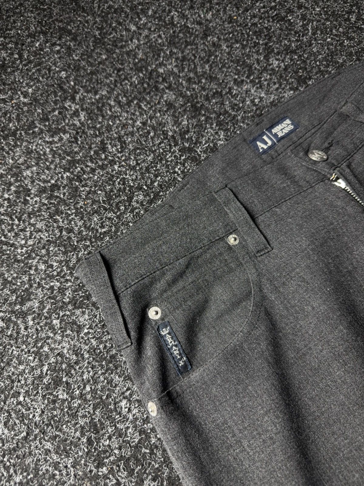 Armani Luxury 00s Armani Jeans Comfort Fit Grey Wool Blend Pants Size US 32 / EU 48 - 6 Thumbnail