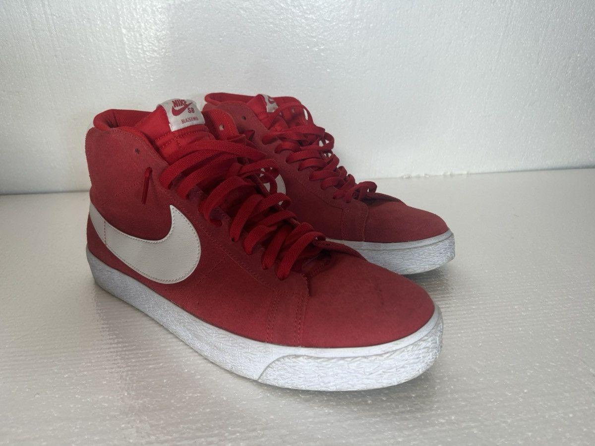 Nike SB Nike SB Blazer Mid Sz 14 Red Gently Used Size US 14 / EU 47 - 6 Thumbnail