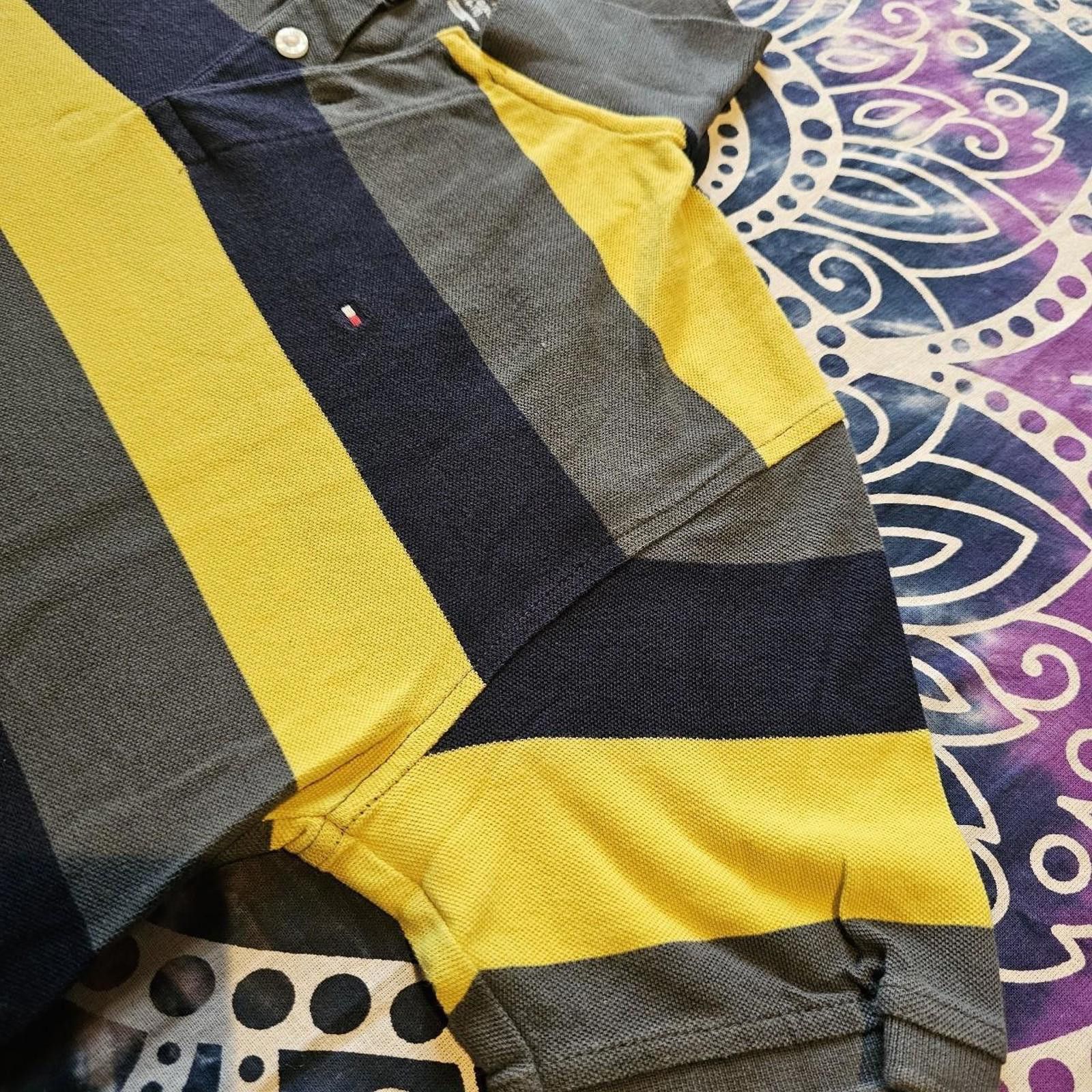 Tommy Hilfiger Tommy Hilfiger Kid's Yellow and Navy Polo-shirt Size US XL / EU 56 / 4 - 5 Thumbnail