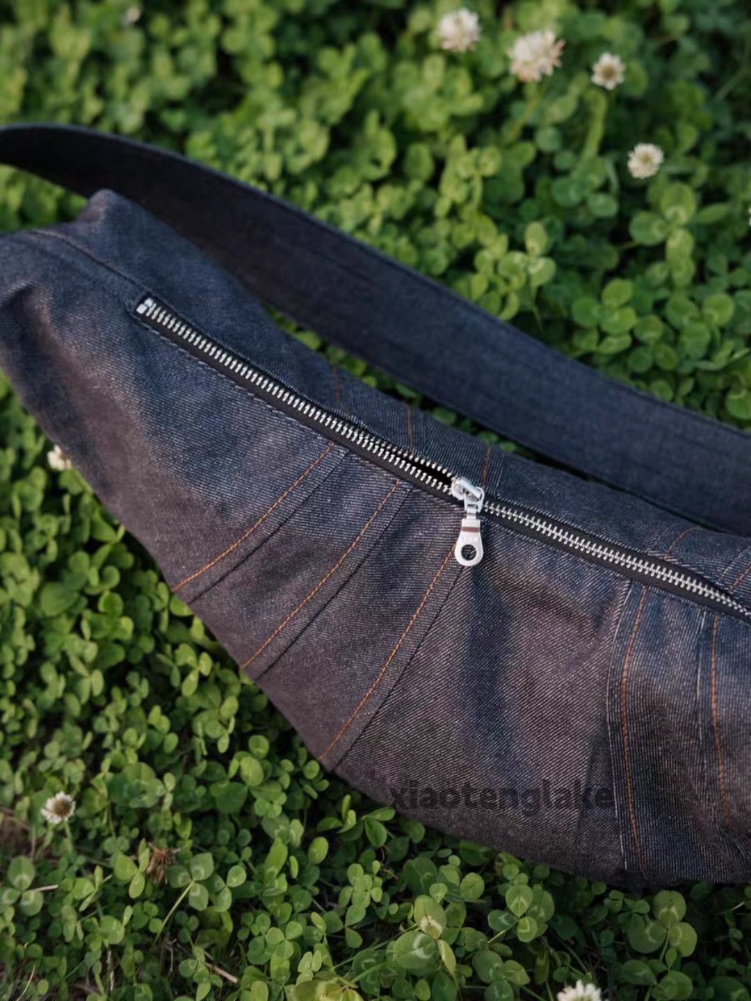 Vintage Unisex denim yuppie y2k skate hiphop messenger bag Size ONE SIZE - 5 Thumbnail