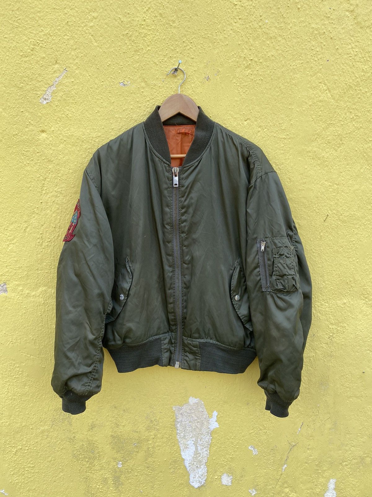 Vintage Vintage Ma-1 flying bomber jacket Size US L / EU 52-54 / 3 - 3 Thumbnail