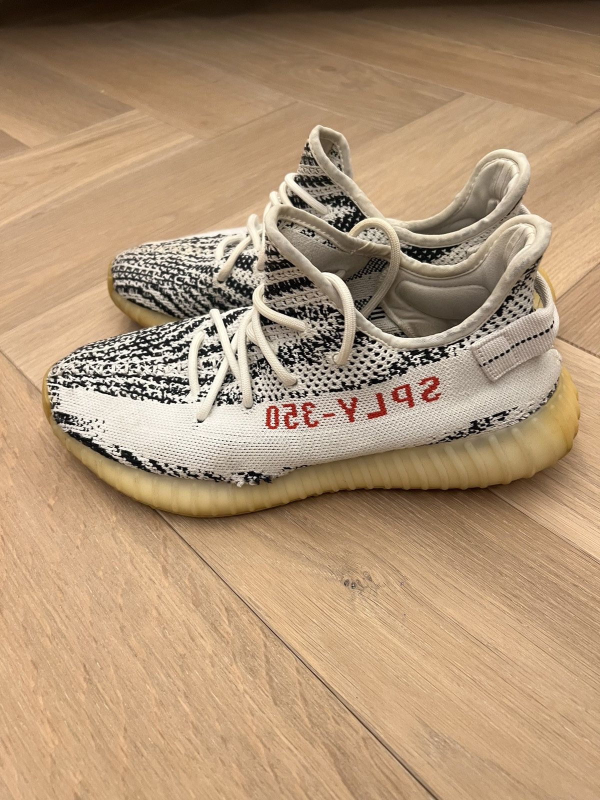 Yeezy Yeezy Boosts Zebra Size US 10 / EU 43 - 1 Thumbnail