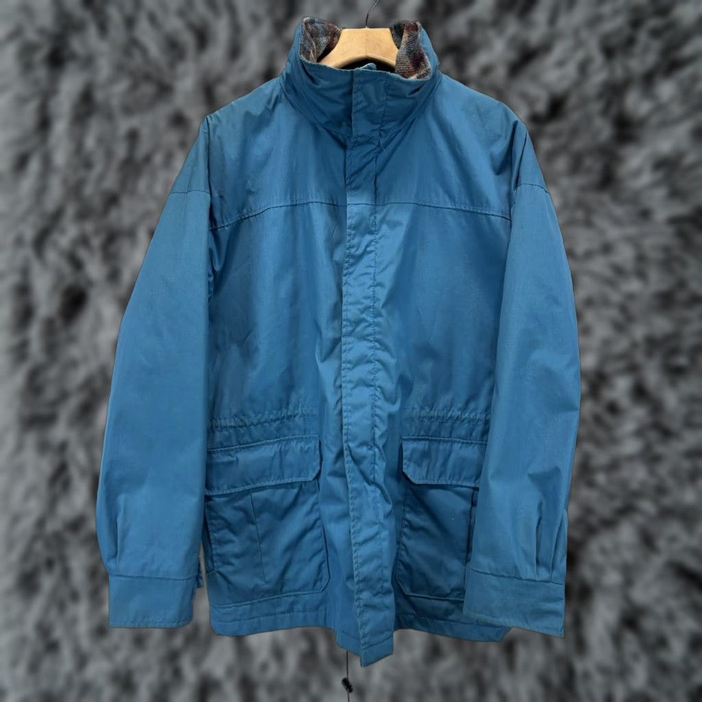 Vintage VINTAGE Woolrich Parka Jacket Regular L Men Hooded Zip Snap Blue Wool Lining USA Mid-Length Jacket/Coat Size US L / EU 52-54 / 3 - 1 Thumbnail