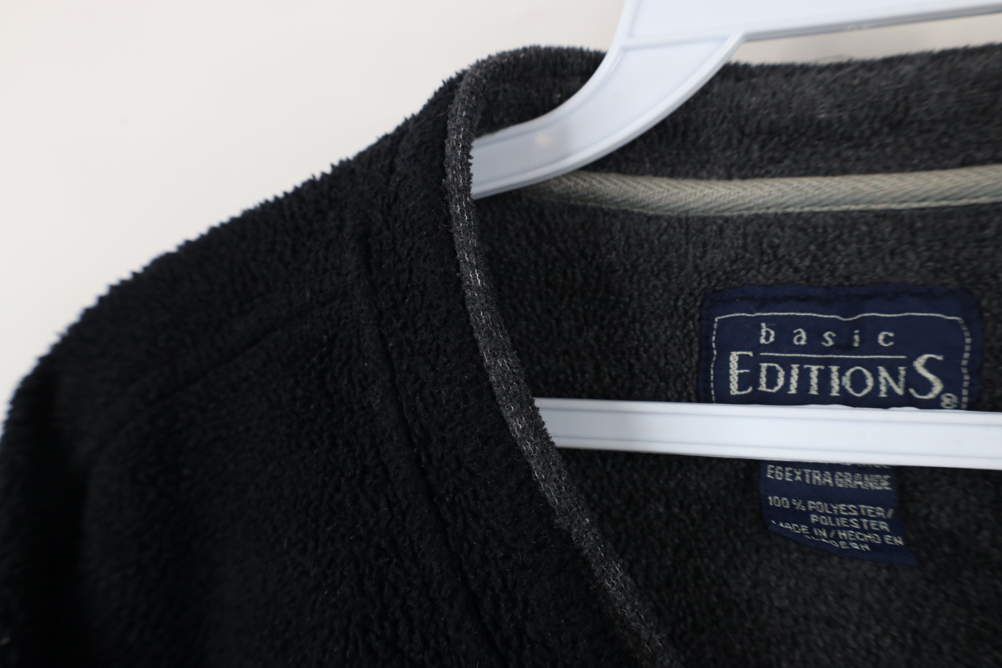 Vintage Vintage 90s Streetwear Blank Fleece V-Neck Sweater Black Size US XL / EU 56 / 4 - 4 Thumbnail