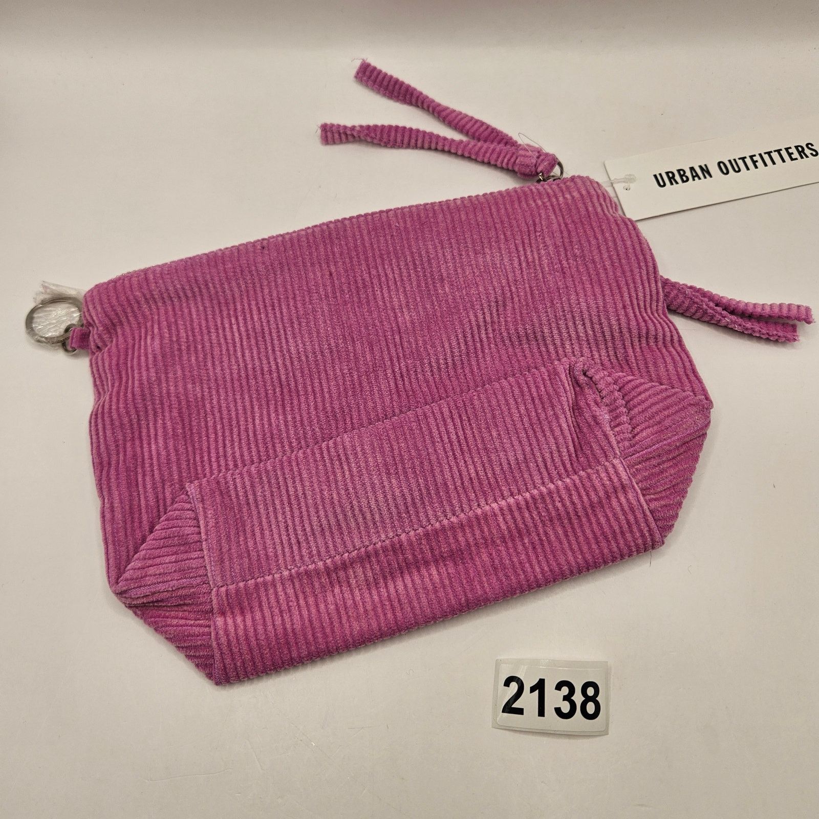 Urban Outfitters URBAN OUTFITTERS BDG PINK CORDUROY MAKE-UP BAG ZIPPERED NWT Size ONE SIZE - 2 Thumbnail