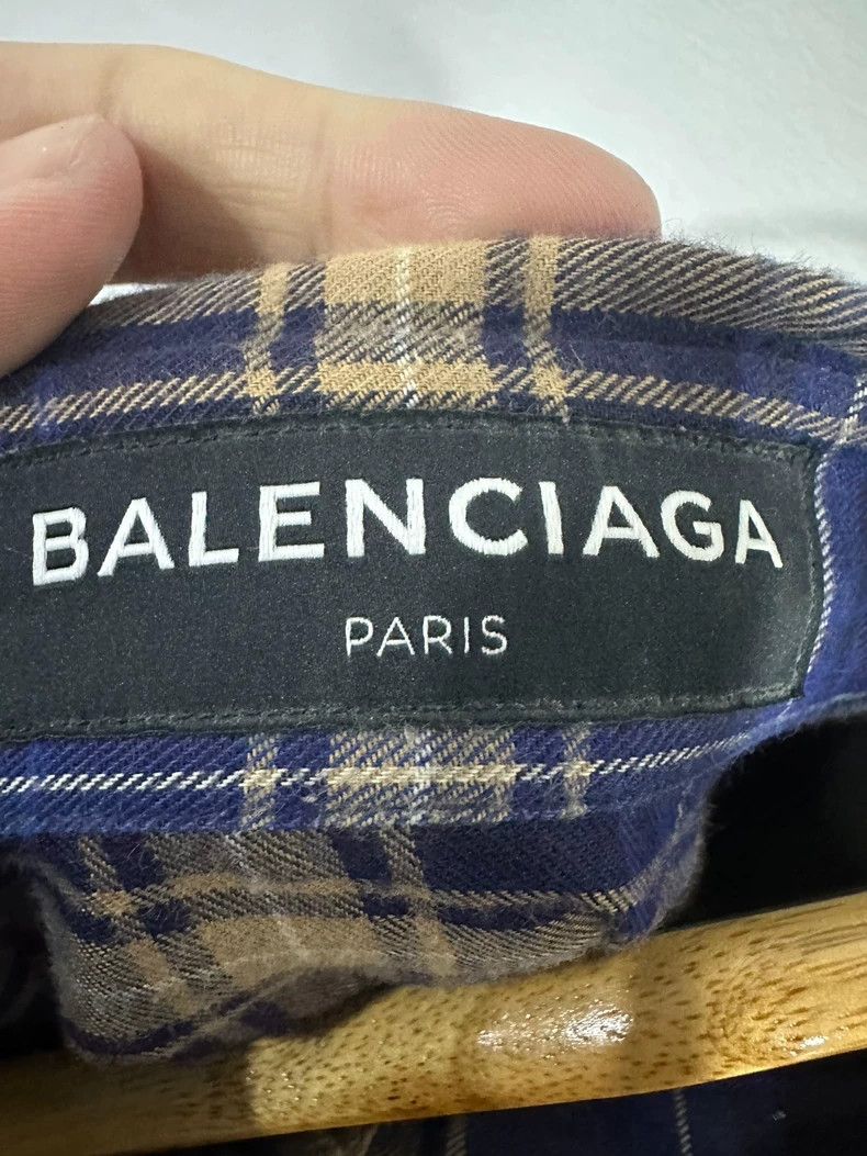 Balenciaga Balenciaga Back slogan shirt Size US XXS / EU 40 - 3 Thumbnail
