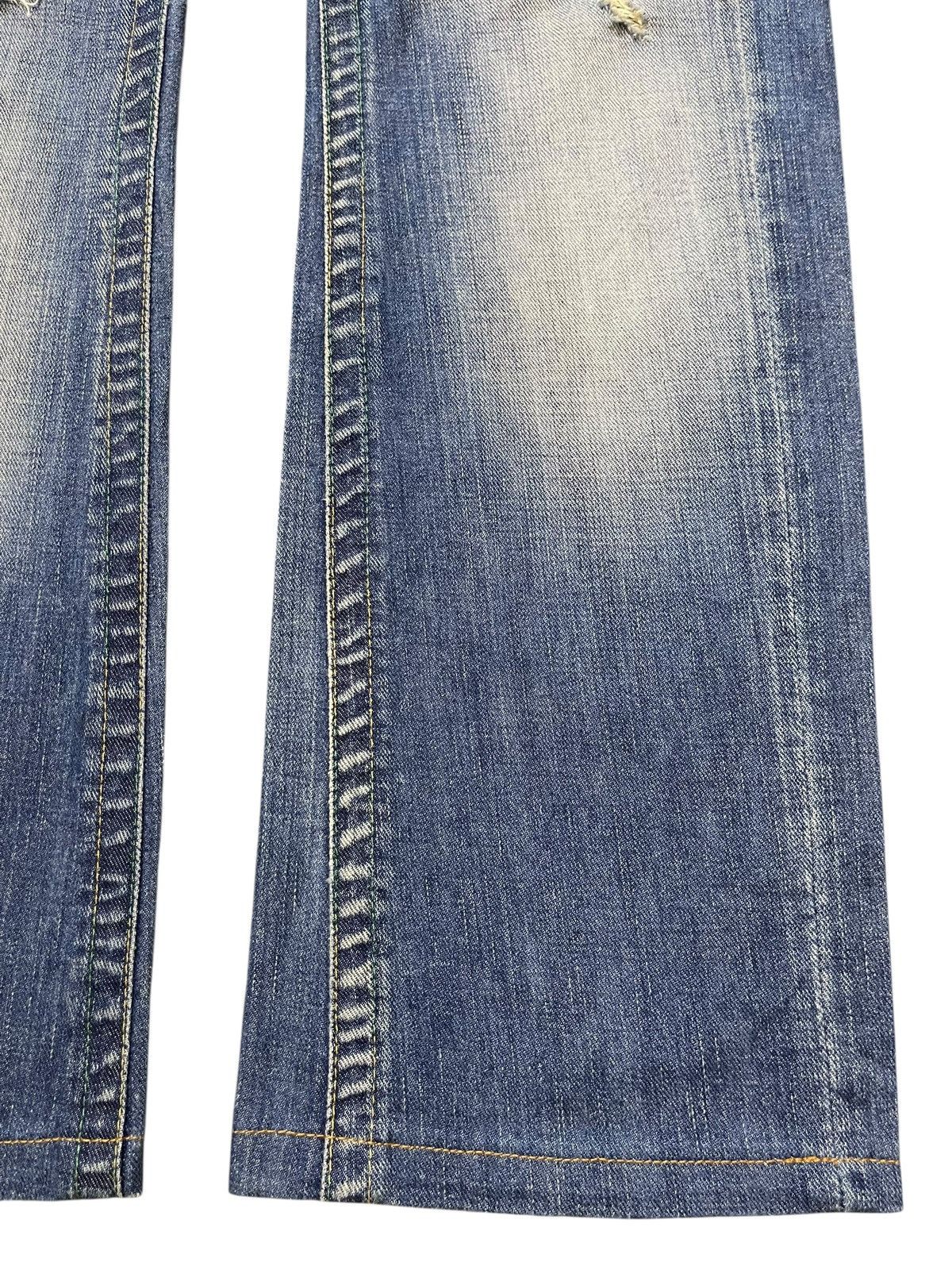 Japanese Brand Vintage Japanese Brand Faded Wash Distressed Loose Jeans Size US 30 / EU 46 - 8 Thumbnail