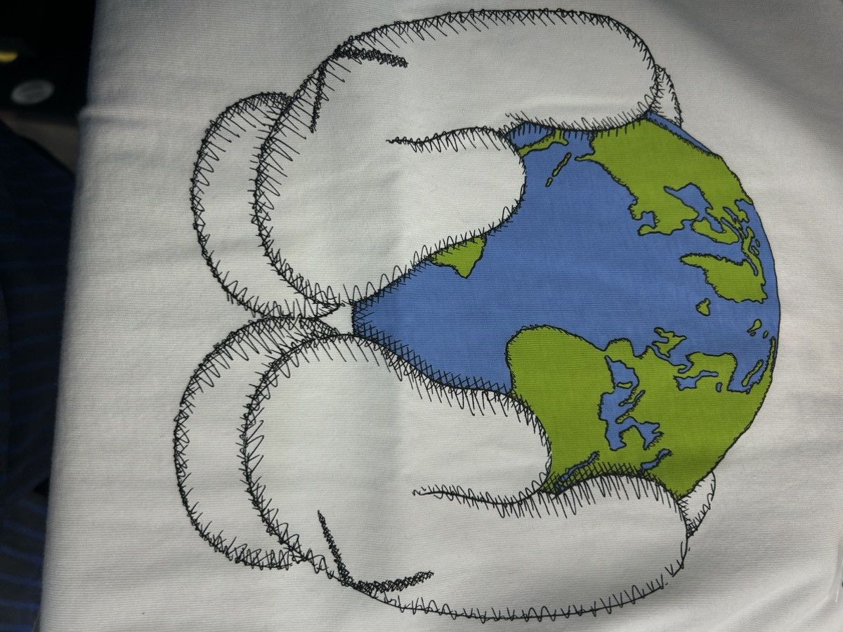Kaws Kaws T-shirt Size US XS / EU 42 / 0 - 6 Thumbnail