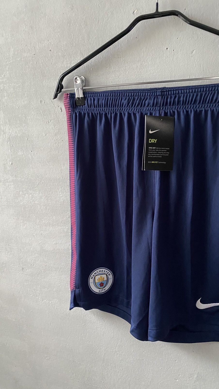 Nike Manchester City shorts Size US 32 / EU 48 - 3 Thumbnail