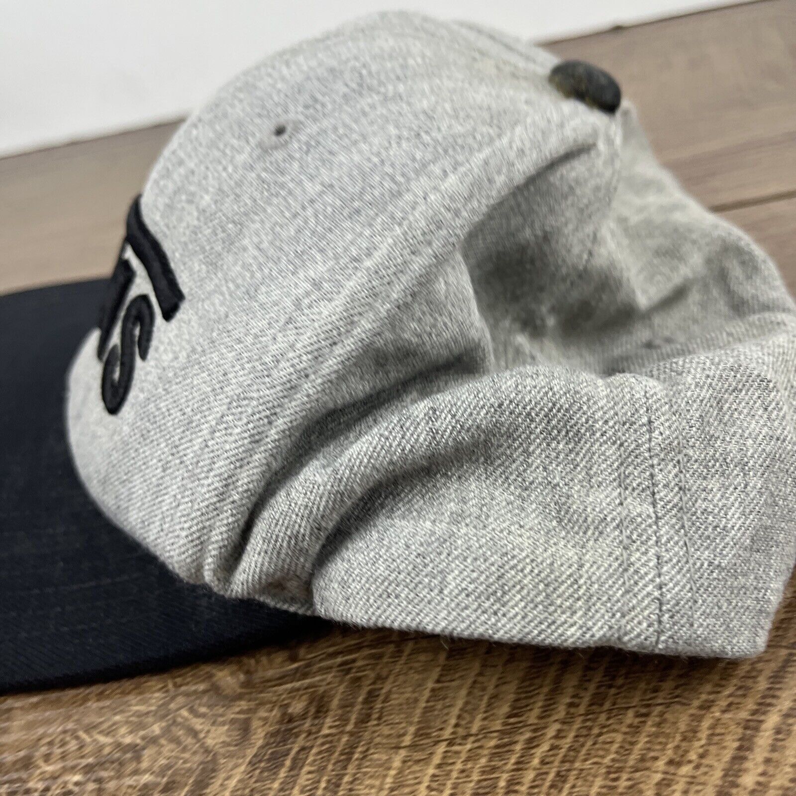 Vans VANS Snapback Hat Vans Gray Hat Adjustable Adult Size Hat Gr Size ONE SIZE - 9 Thumbnail