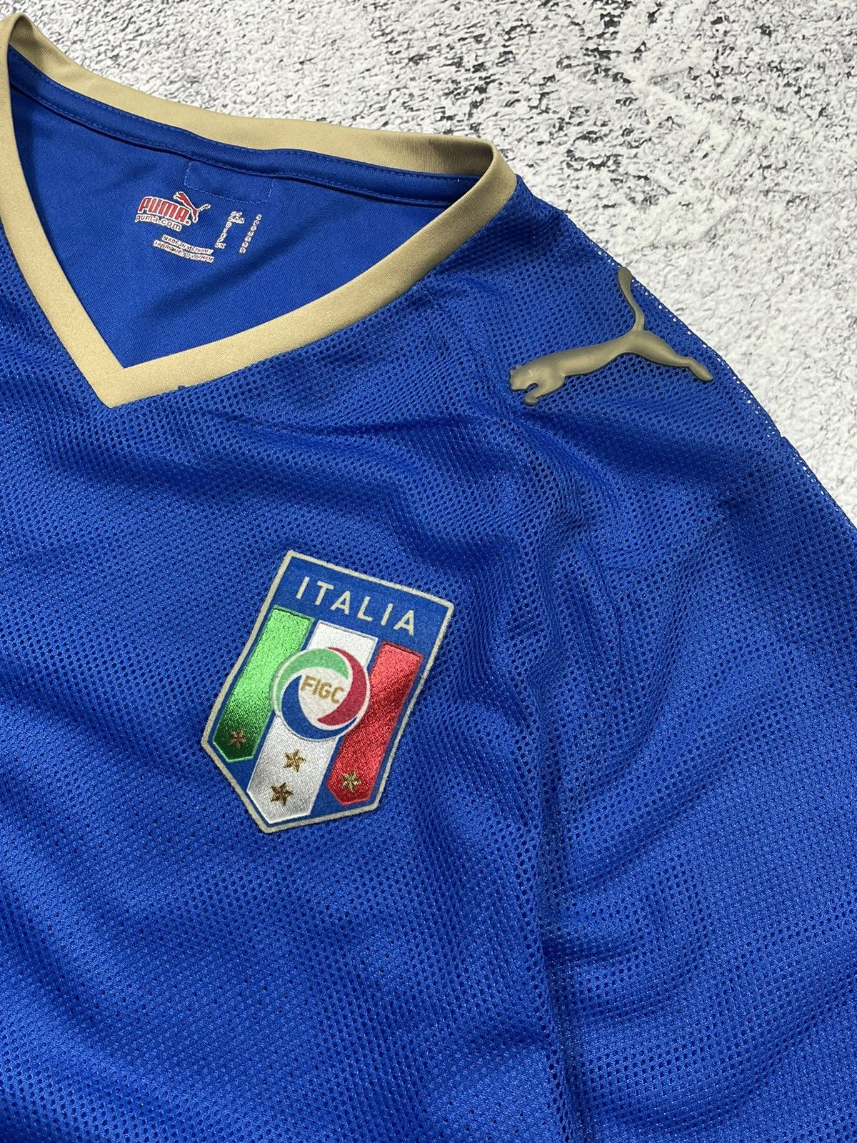 Puma × Vintage Vintage Puma Italy Soccer Blockcore Jersey Size US S / EU 44-46 / 1 - 5 Thumbnail