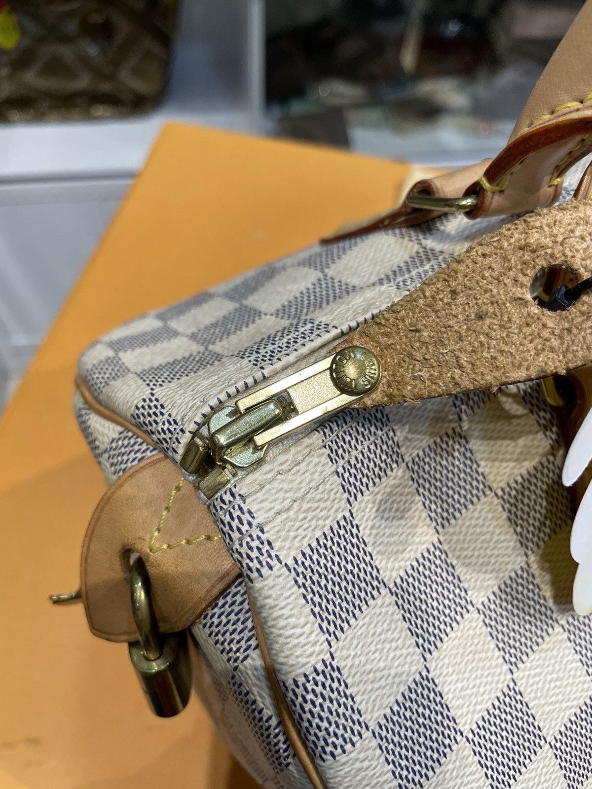 Louis Vuitton AUTHENTIC LOUIS VUITTON DAMIER AZURE SPEEDY 30 Size ONE SIZE - 13 Thumbnail