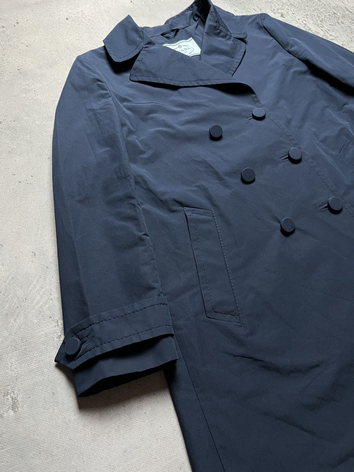 Prada Classic Prada Rain Trench Coat Double-Breasted Rare Blazer Size S / US 4 / IT 40 - 9 Thumbnail