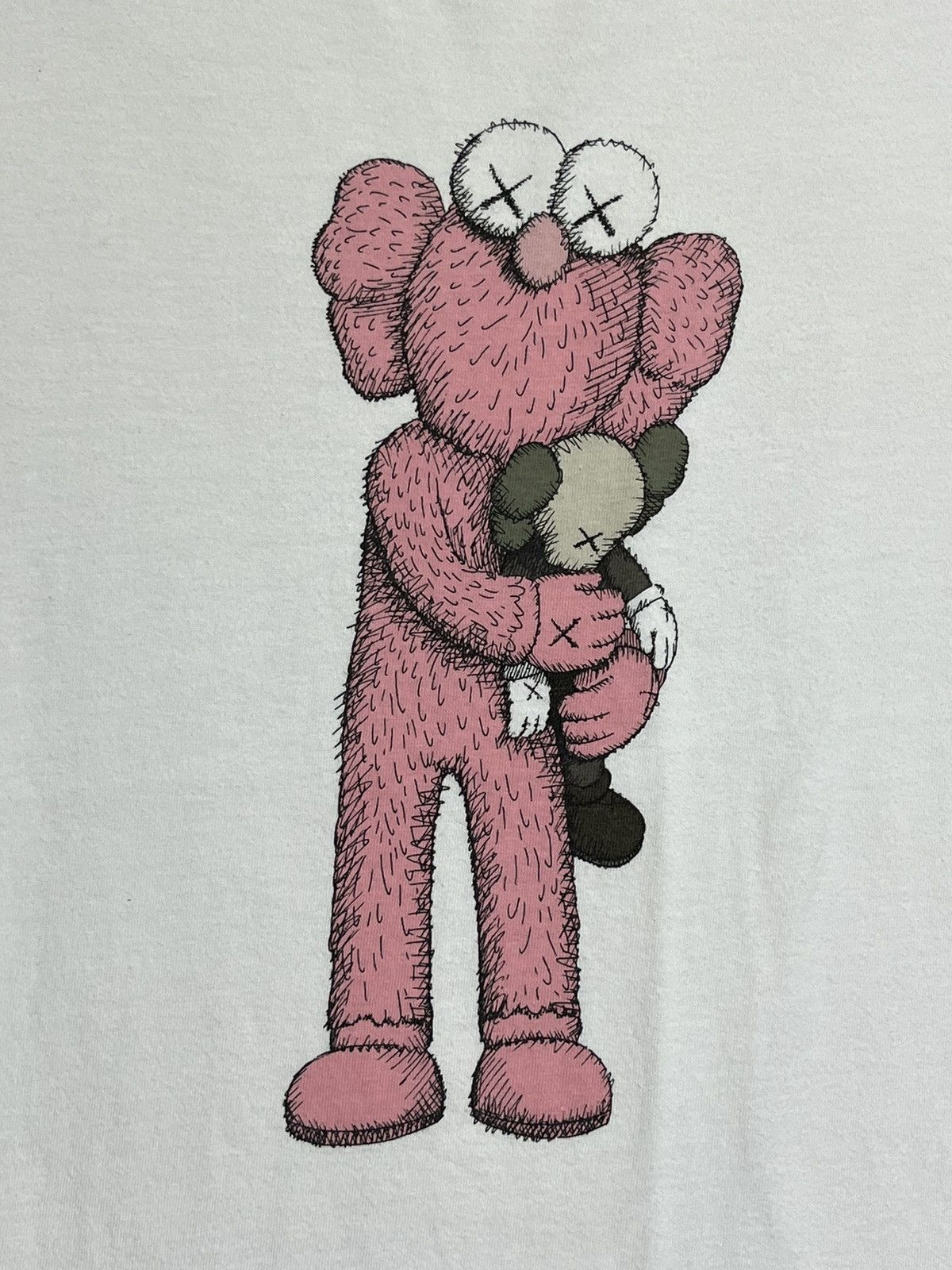 Kaws × Uniqlo NICE🔥🔥UNIQLO x KAWS COLLABORATION TEE SHIRT Size US XS / EU 42 / 0 - 3 Thumbnail