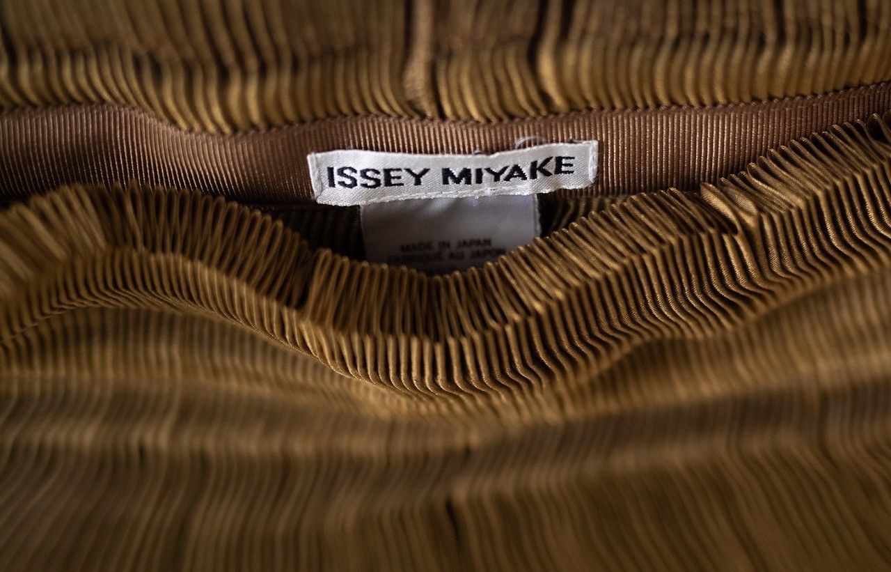 Issey Miyake Issey Miyake Pleated Skirt - Vintage Size 30" / US 8 / IT 44 - 4 Thumbnail