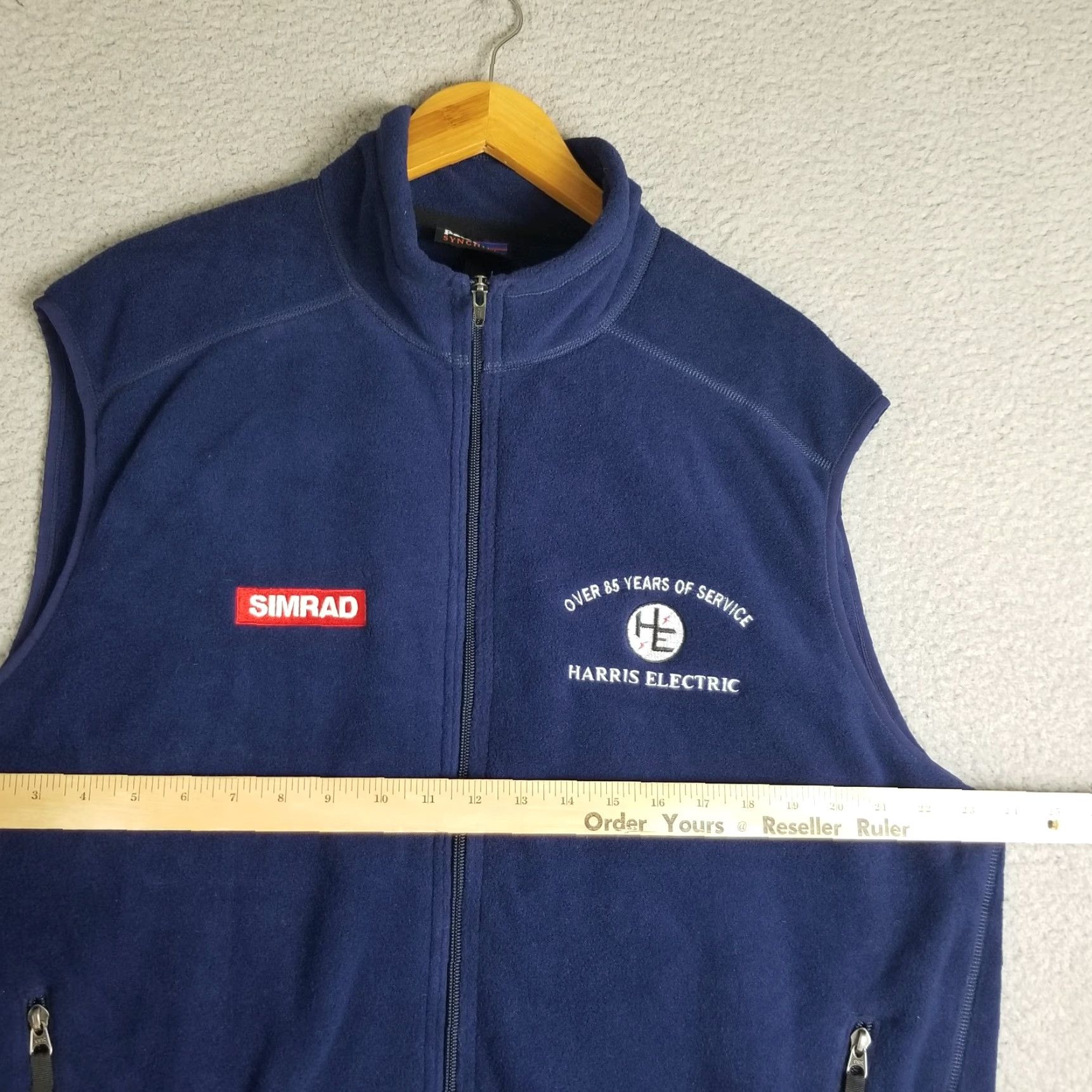Patagonia Patagonia Synchilla Vest Jacket Men XL Blue Fish Velas Windbreaker Full Zip - Mens Size US XL / EU 56 / 4 - 5 Thumbnail
