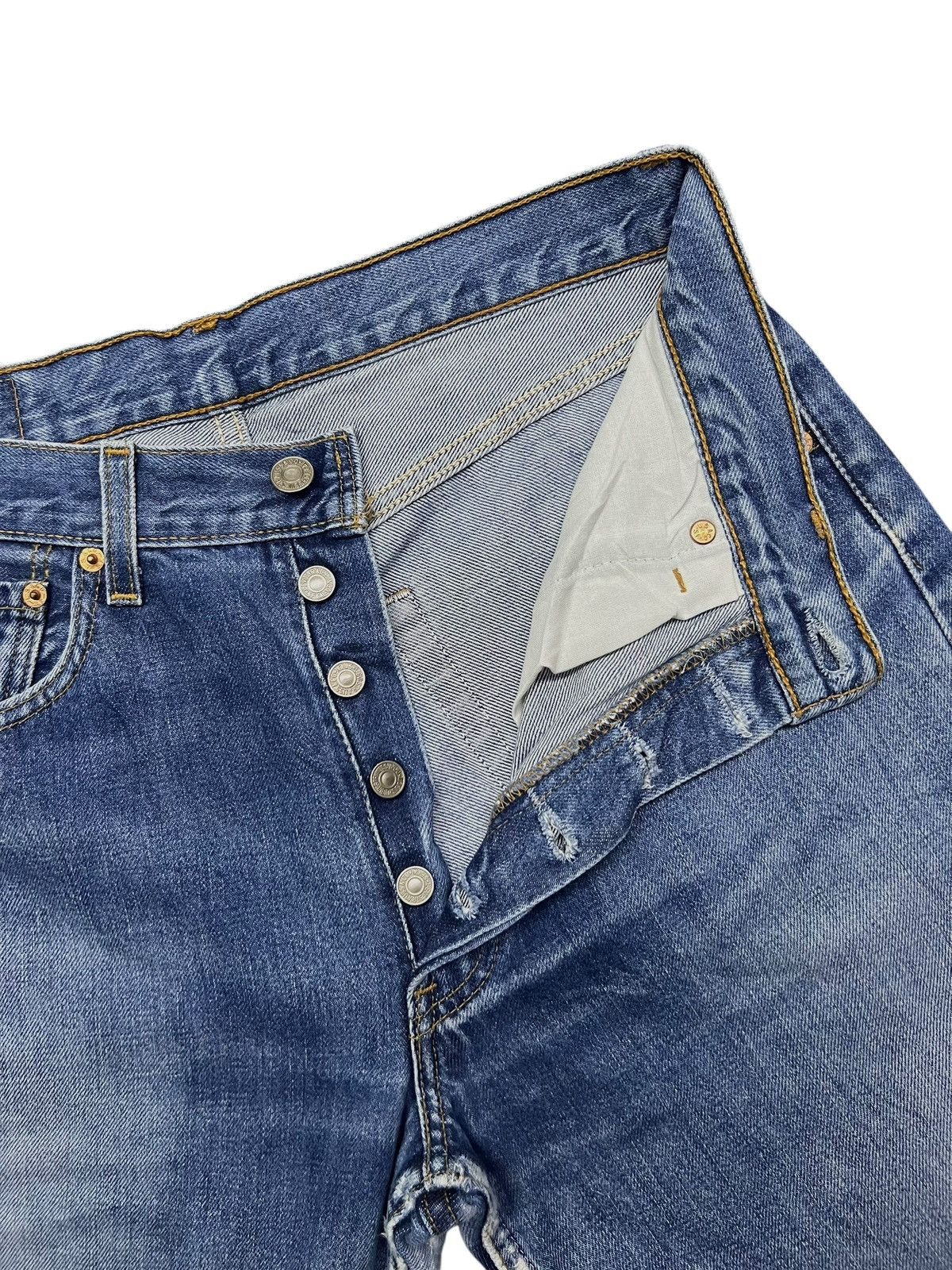 Levi's Vintage 90s Levi’s 501 Japan - Faded Wash Jeans Size US 31 - 9 Thumbnail