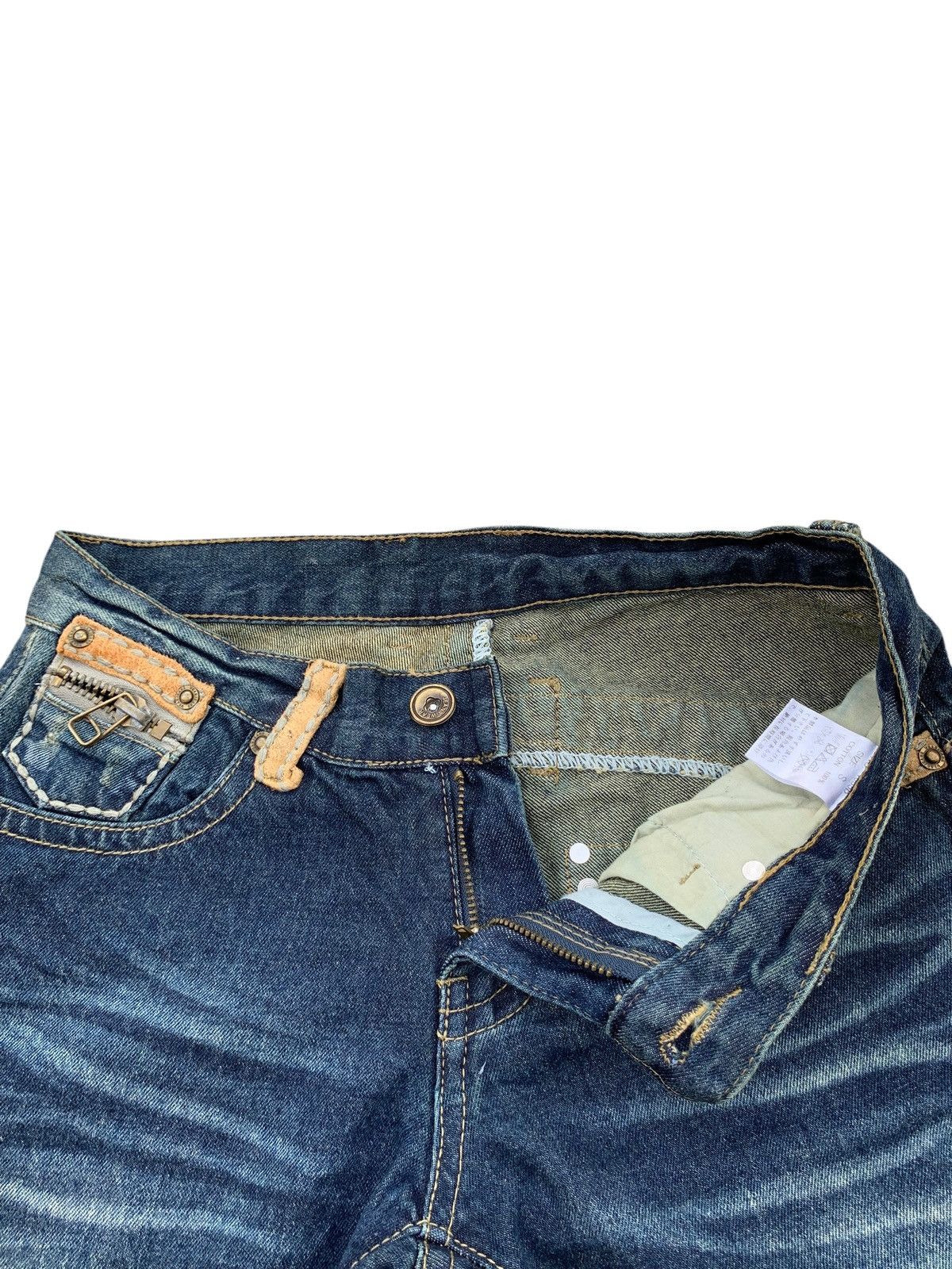 Japanese Brand CONCERT CLUB BUCKLE BACK RUSTY DISTRESSED DENIM Size US 29 - 12 Thumbnail