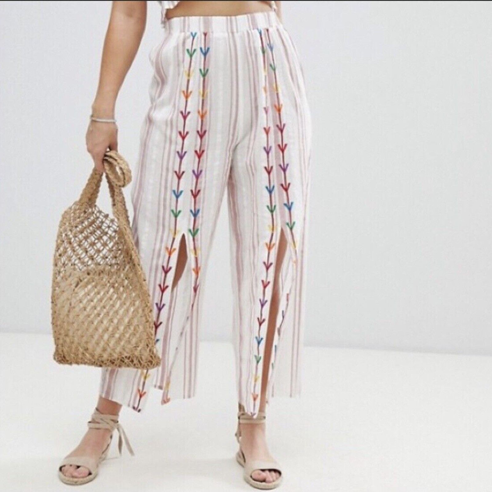 Asos Asos Embroidered Split Front Beach Pants Size US 2 A000193 Size 26" / US 2 / IT 38 - 1 Thumbnail