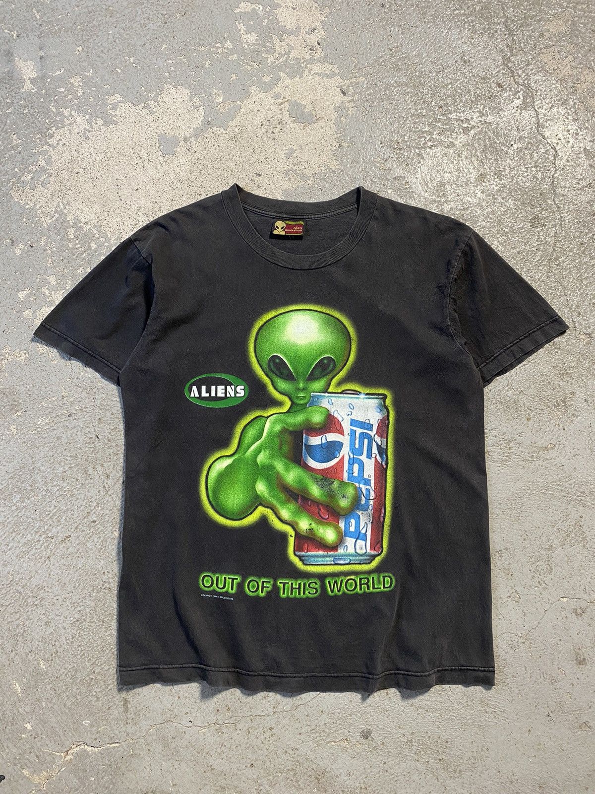 トップス 90s alien work shop shirt noroll Vintage 90s Alien Workshop Spectrum Logo T-Shirt Size Large