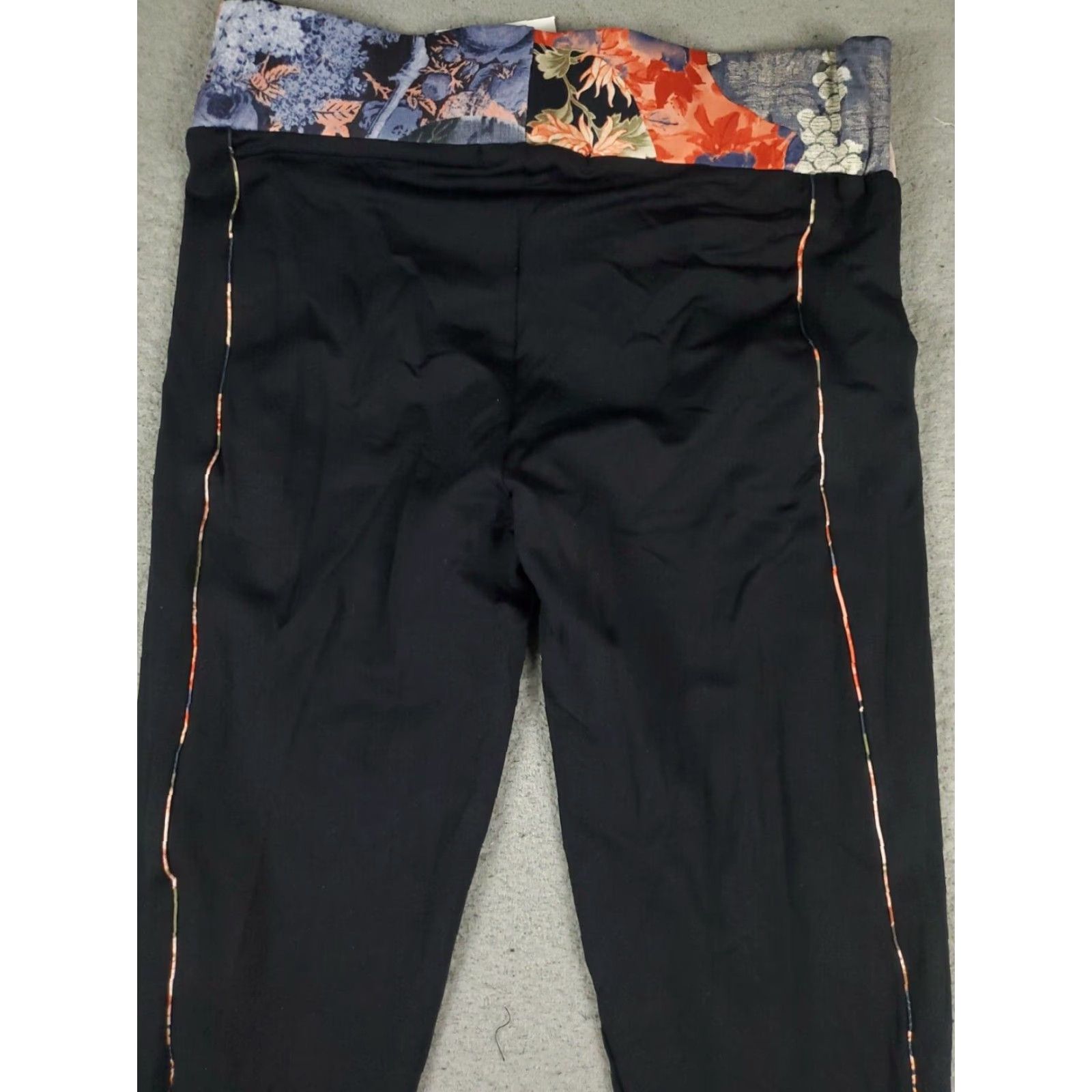Zara Zara Pants Womens Size Large Black Floral Accents Yoga Stretch Leggings Ladies Size 36" / US 14 / IT 50 - 6 Thumbnail