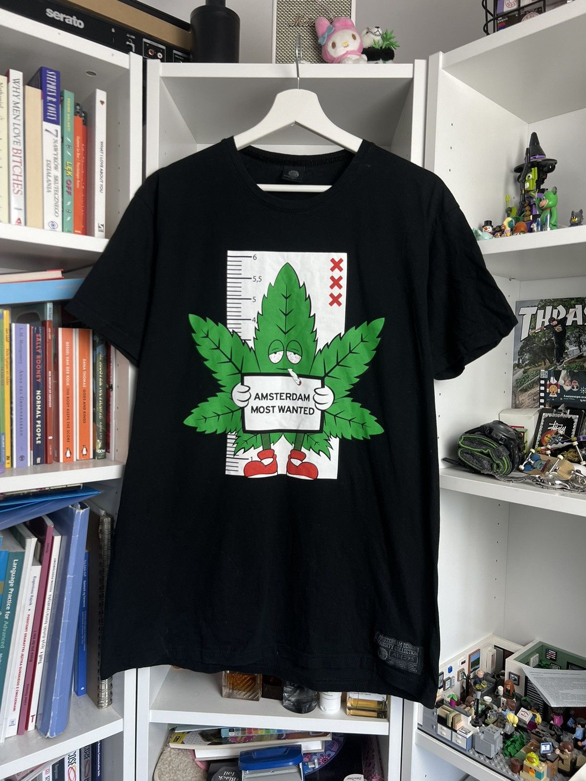 Vintage Amsterdam most wanted weed ganja rasta funny t-shirt XL y2k Size US XL / EU 56 / 4 - 1 Thumbnail