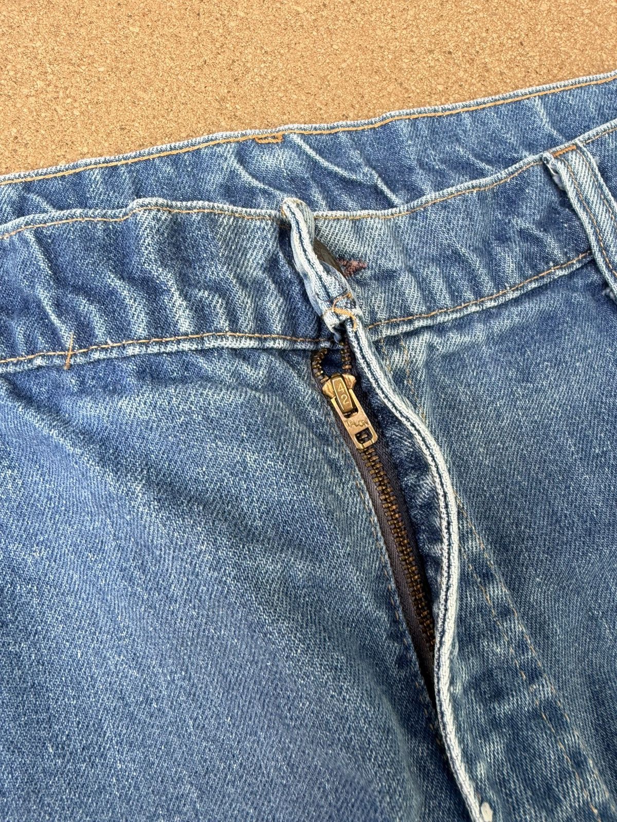 Levi's Vtg 70’s Levi’s 646 Orange Tab Bellbottom Flare Jeans 38x30 Size US 38 / EU 54 - 5 Thumbnail