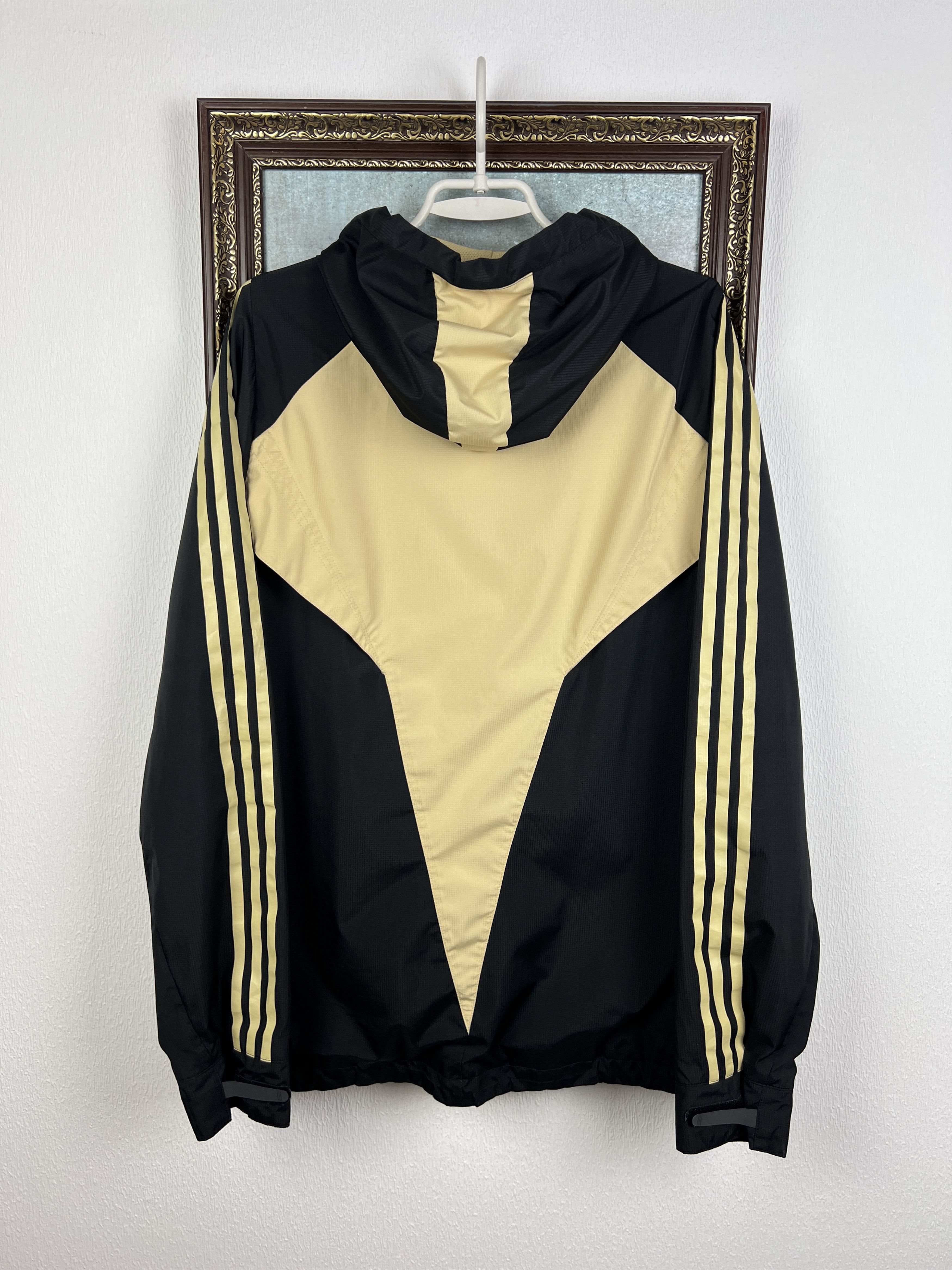 Adidas Liverpool Football Hooded Jacket Soccer Track Top Zip Size US XL / EU 56 / 4 - 11 Thumbnail