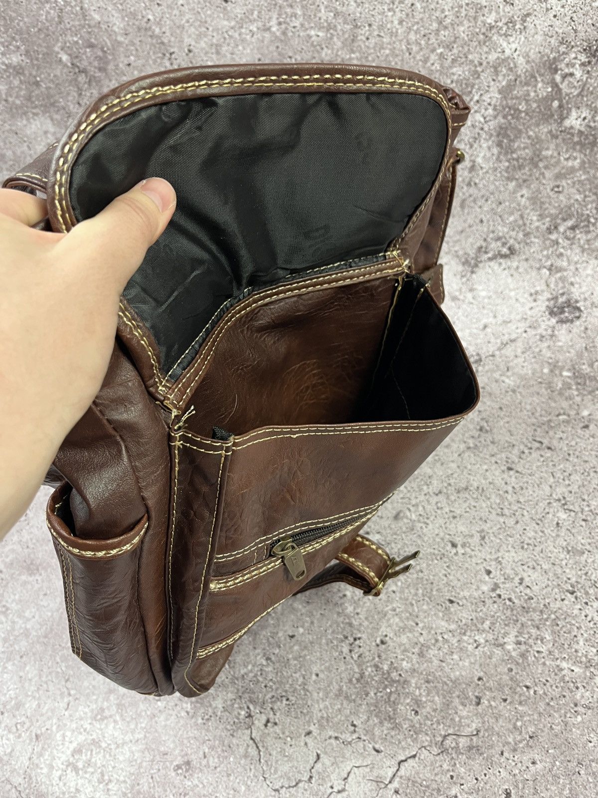 Diesel Diesel Faux Leather Shoulder Bag Multi Pocket Vintage Y2K Size ONE SIZE - 14 Thumbnail