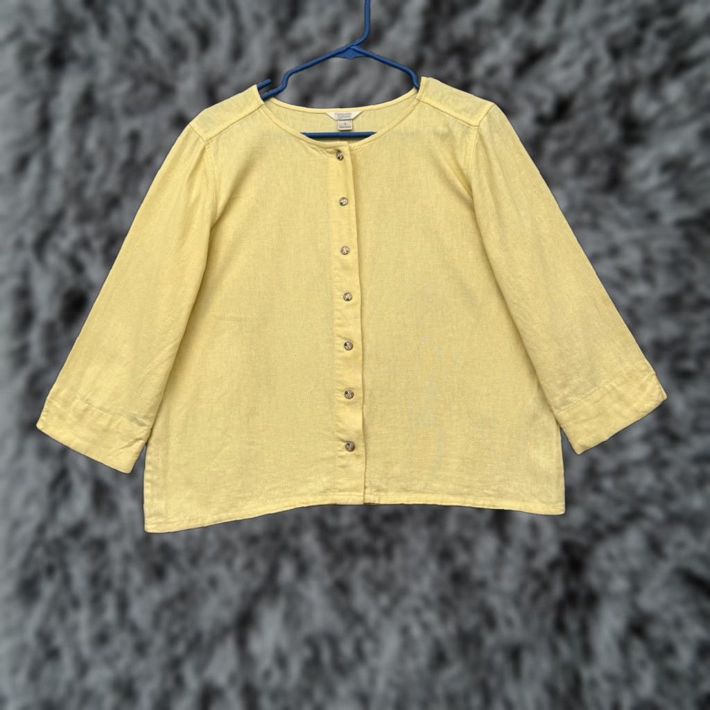 Vintage Christopher & Banks Blouse Women Small Button-Up Boxy 2010s Linen Rayon Yellow Round Neck Long Sleeve casual Lightweight Size S / US 4 / IT 40 - 1 Thumbnail