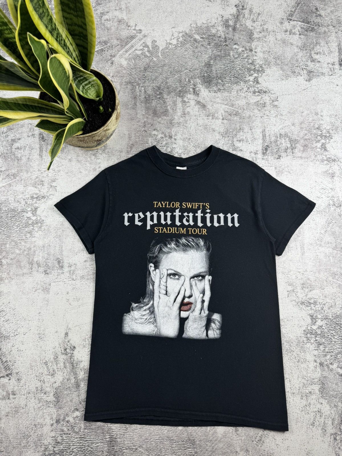 Band Tees Taylor Swift’s Reputation Stadium Black Rock Tour Merch Band Jersey T Shirt Tee Size US S / EU 44-46 / 1 - 4 Thumbnail