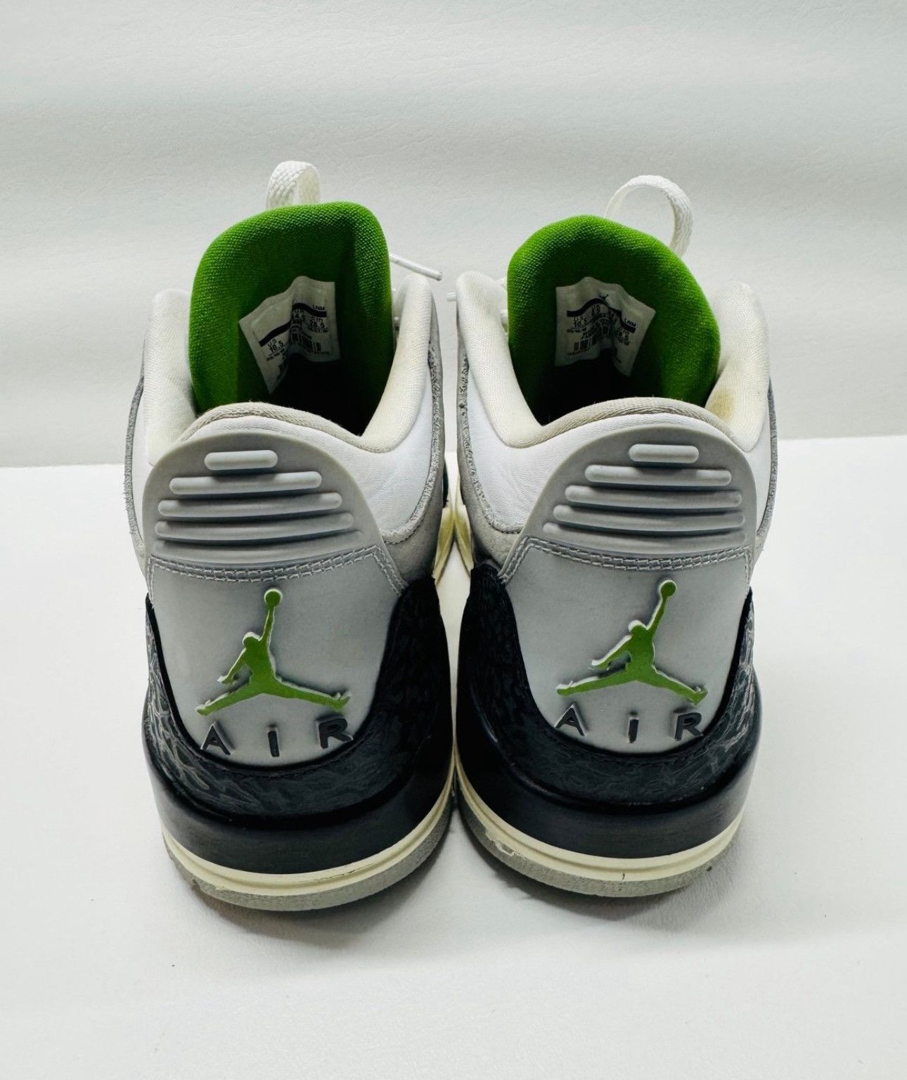 Jordan Brand Nike Air Jordan 3 Retro Chlorophyll Size US 10.5 / EU 43-44 - 5 Thumbnail