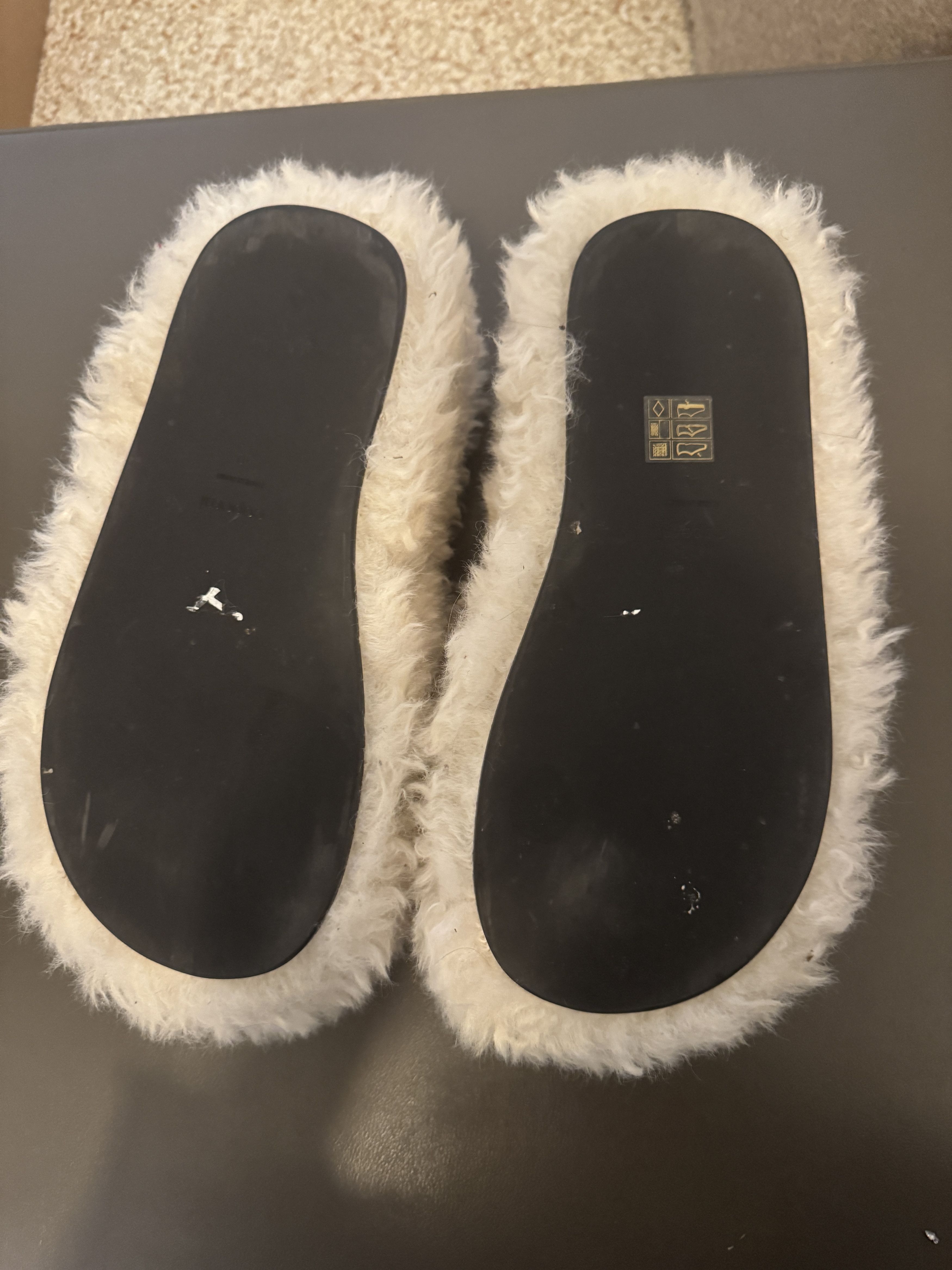 Coperni Coperni Faux shearling platform thong sandals Size US 10 / IT 40 - 5 Thumbnail