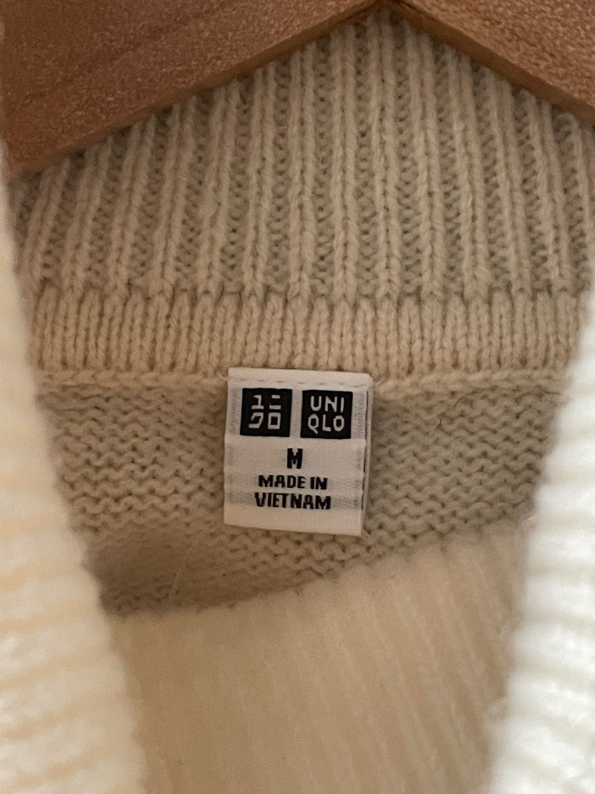 Uniqlo Uniqlo Cashmere Sweater Size US M / EU 48-50 / 2 - 2 Thumbnail