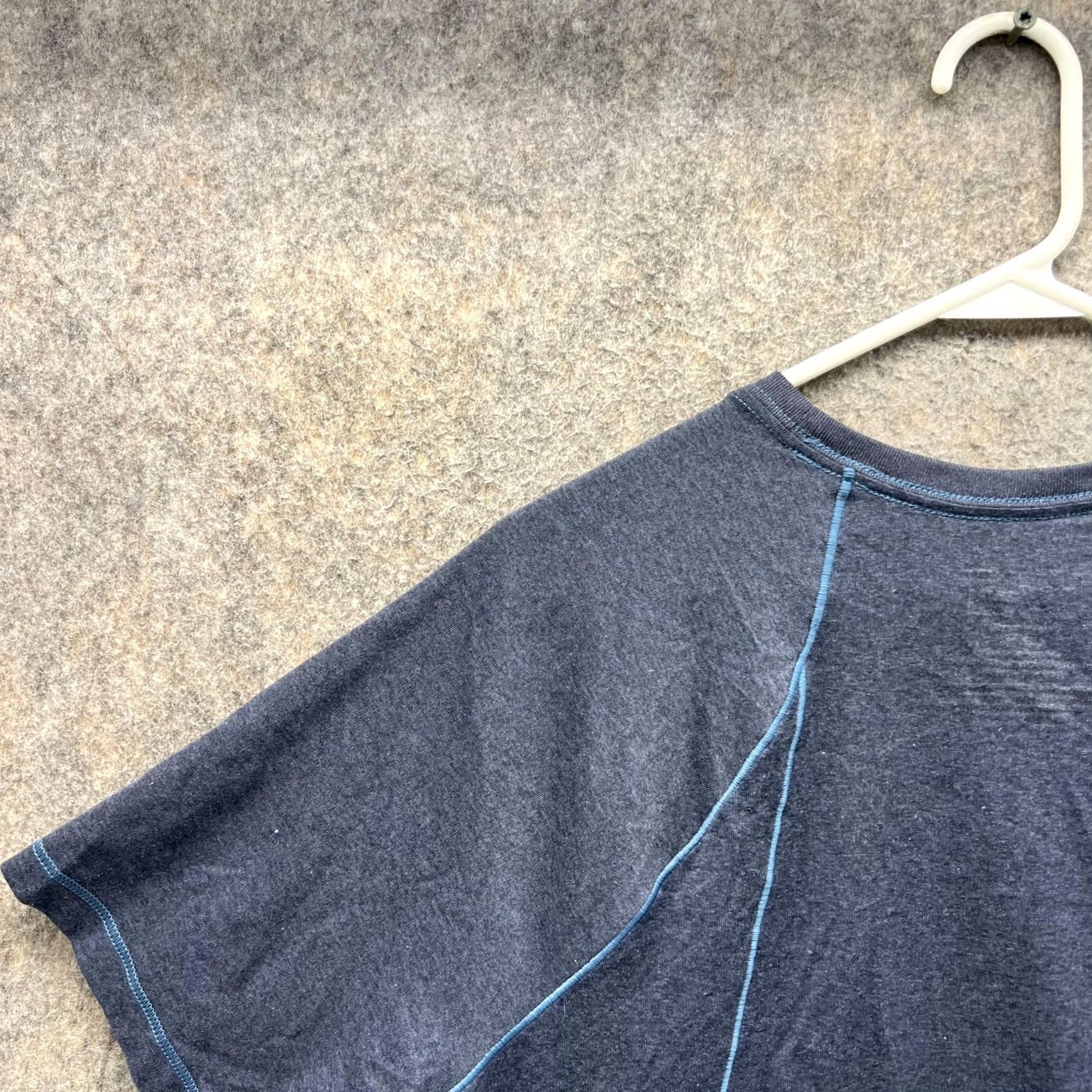 Vintage VINTAGE not included; No. Size US L / EU 52-54 / 3 - 3 Thumbnail