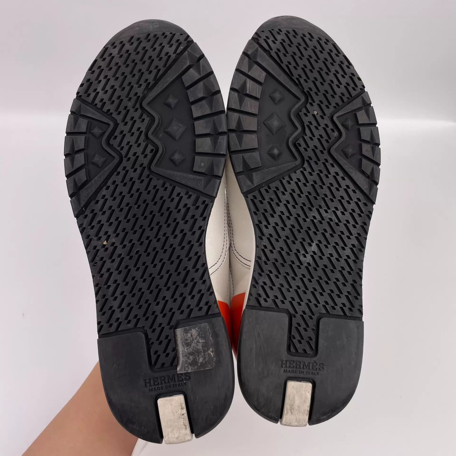 Hermes Hermès White Leather Sneakers Size 35 Size US 4.5 / IT 34.5 - 6 Thumbnail