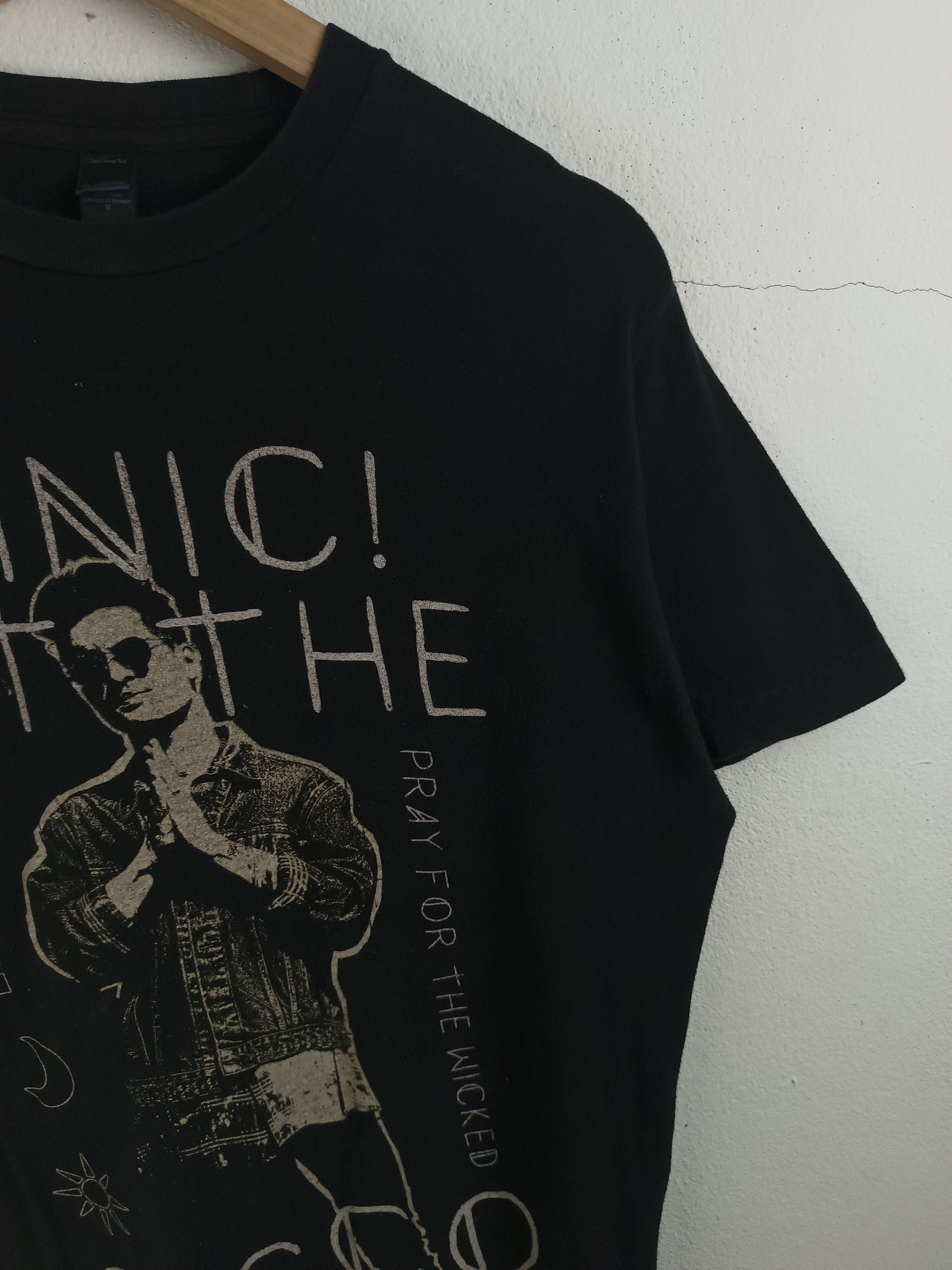 Band Tees VINTAGE 2019 PANIC AT THE DISCO TOUR TEE emo mcr afi Size US M / EU 48-50 / 2 - 6 Thumbnail