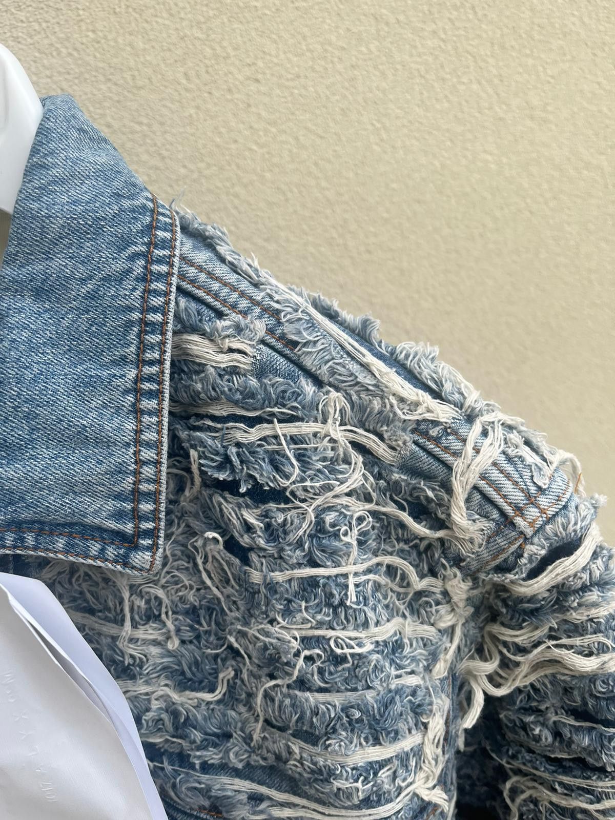 Alyx × Blackmeans Distressed Denim Jacket in Blue Size US XL / EU 56 / 4 - 8 Thumbnail