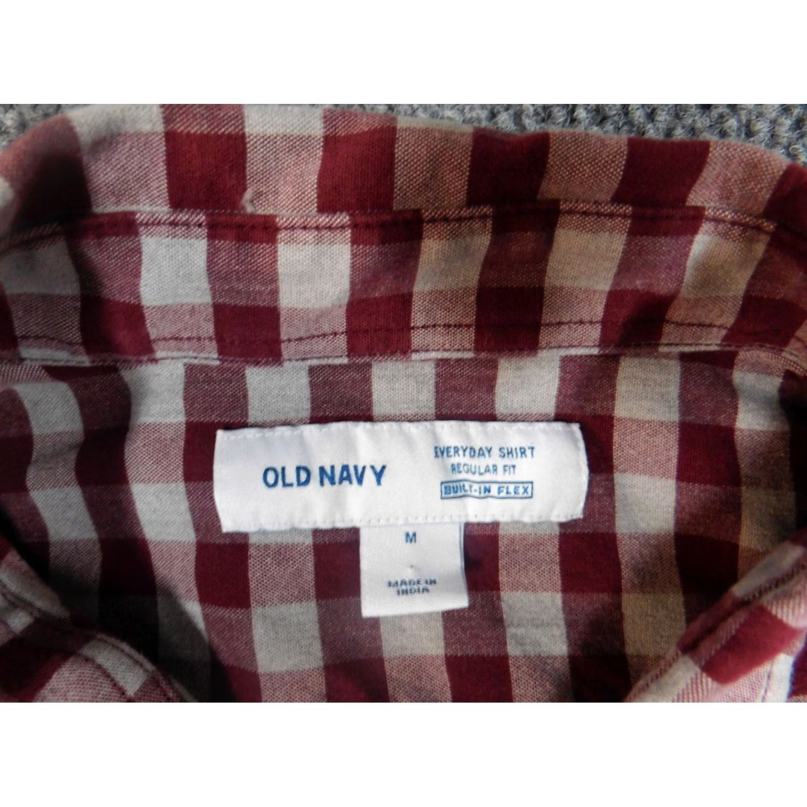 Old Navy Old Navy Mens Shirt M Red Button-Down Everyday Plaid Shirt, Long Sleeve, Cotton, Button-Up, Classic, Pockets, Knit, Regular Fit, Men Size US M / EU 48-50 / 2 - 5 Thumbnail